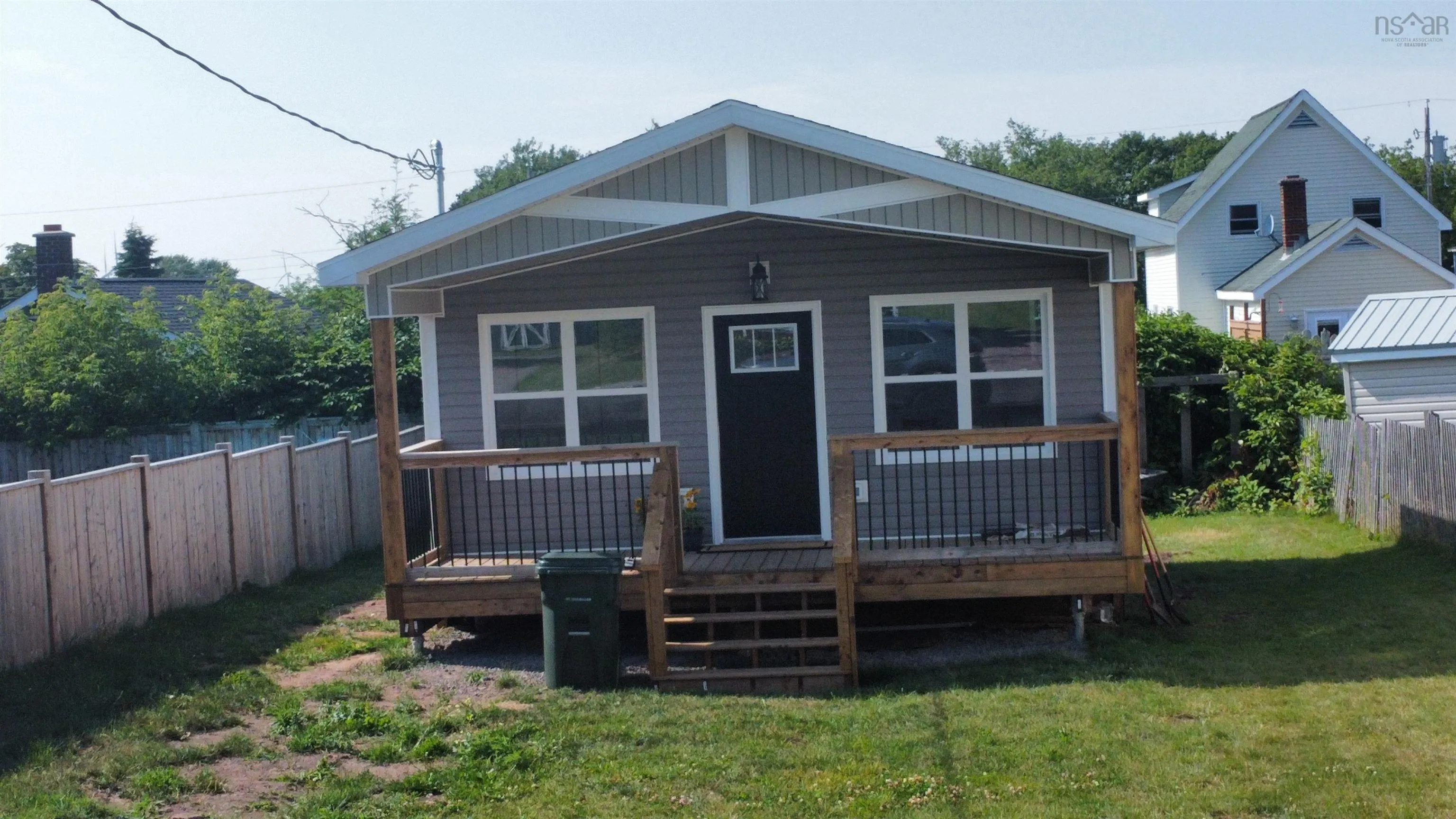 3 Cornwall Street, Amherst, NS B4H 1H3, 1 Bedroom Bedrooms, ,1 BathroomBathrooms,Residential,For Sale,Cornwall,202519292