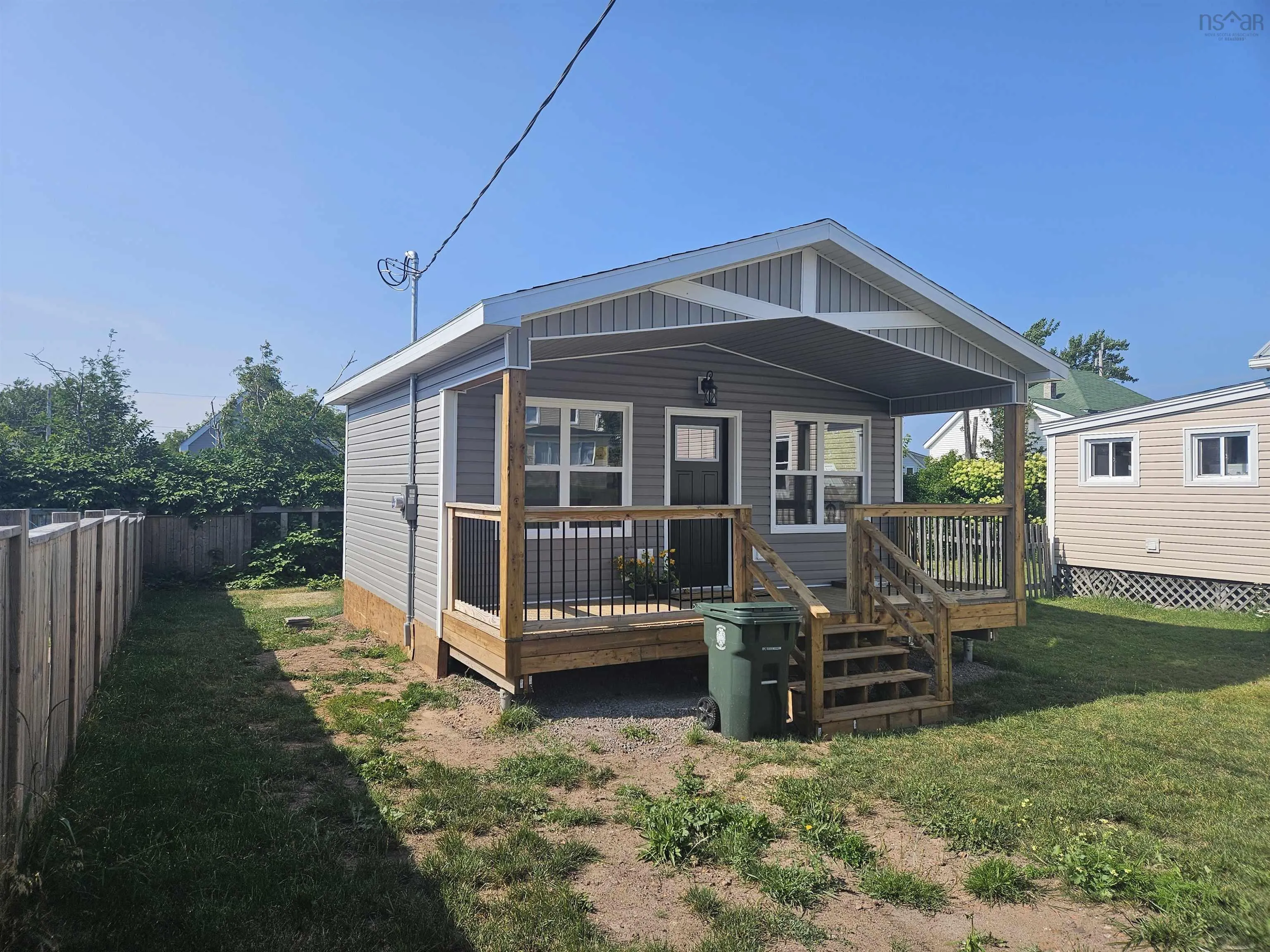 3 Cornwall Street, Amherst, NS B4H 1H3, 1 Bedroom Bedrooms, ,1 BathroomBathrooms,Residential,For Sale,Cornwall,202519292