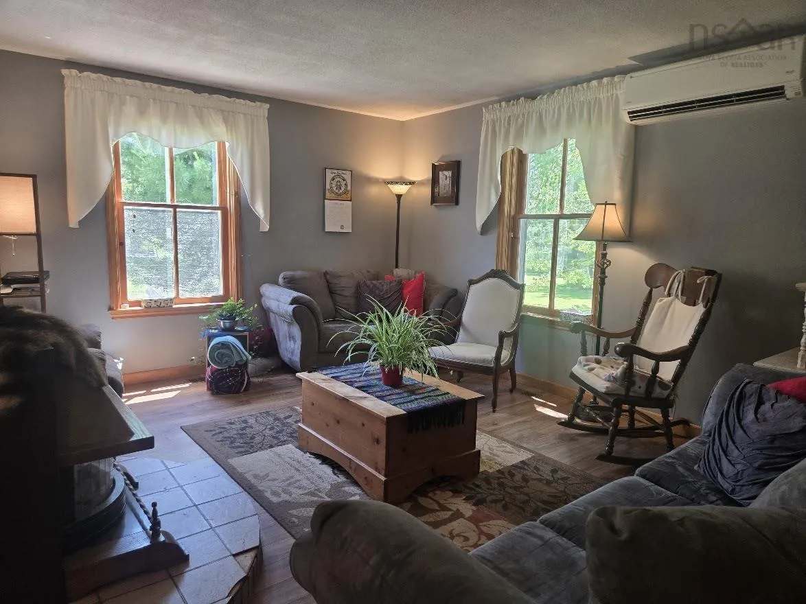 510 Sand Point Road, Barrachois, NS B0K 1V0, 3 Bedrooms Bedrooms, ,2 BathroomsBathrooms,Residential,For Sale,Sand Point,202520579