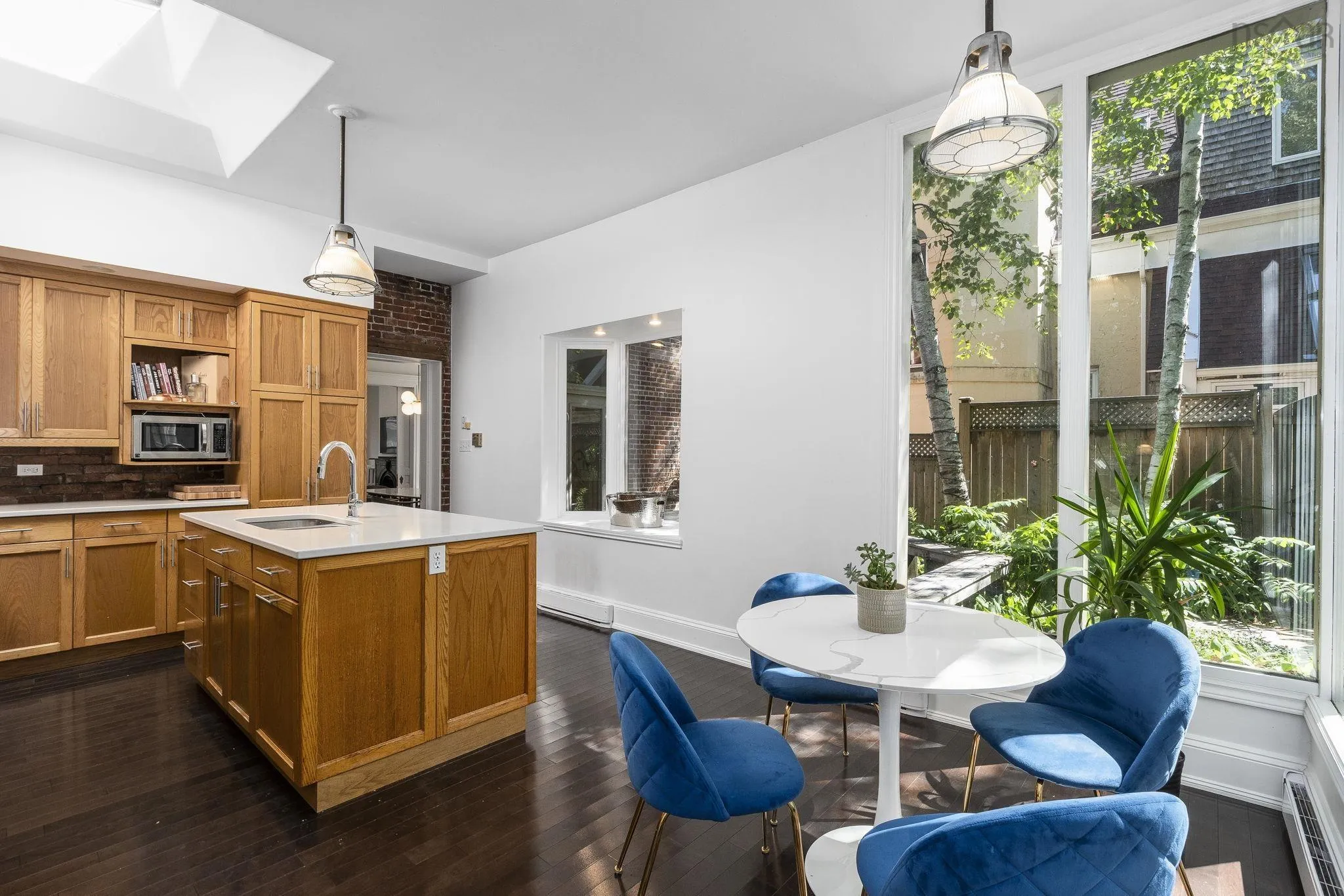 2138 Brunswick Street, Halifax, NS B3K 2Y8, 4 Bedrooms Bedrooms, ,3 BathroomsBathrooms,Residential,For Sale,Brunswick,202522091