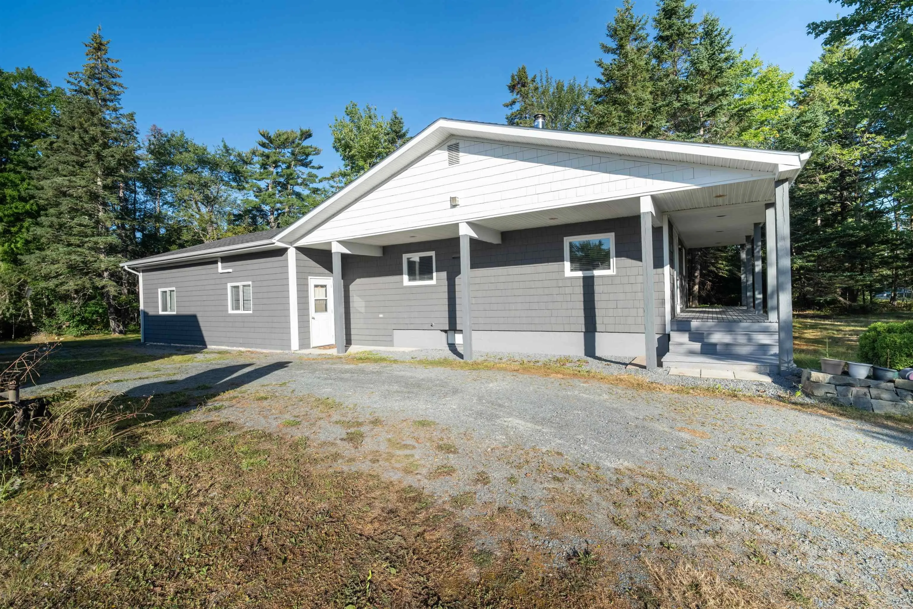 3130 Sackville Drive, Upper Sackville, NS B4E 3C5, 3 Bedrooms Bedrooms, ,2 BathroomsBathrooms,Residential,For Sale,Sackville,202521276