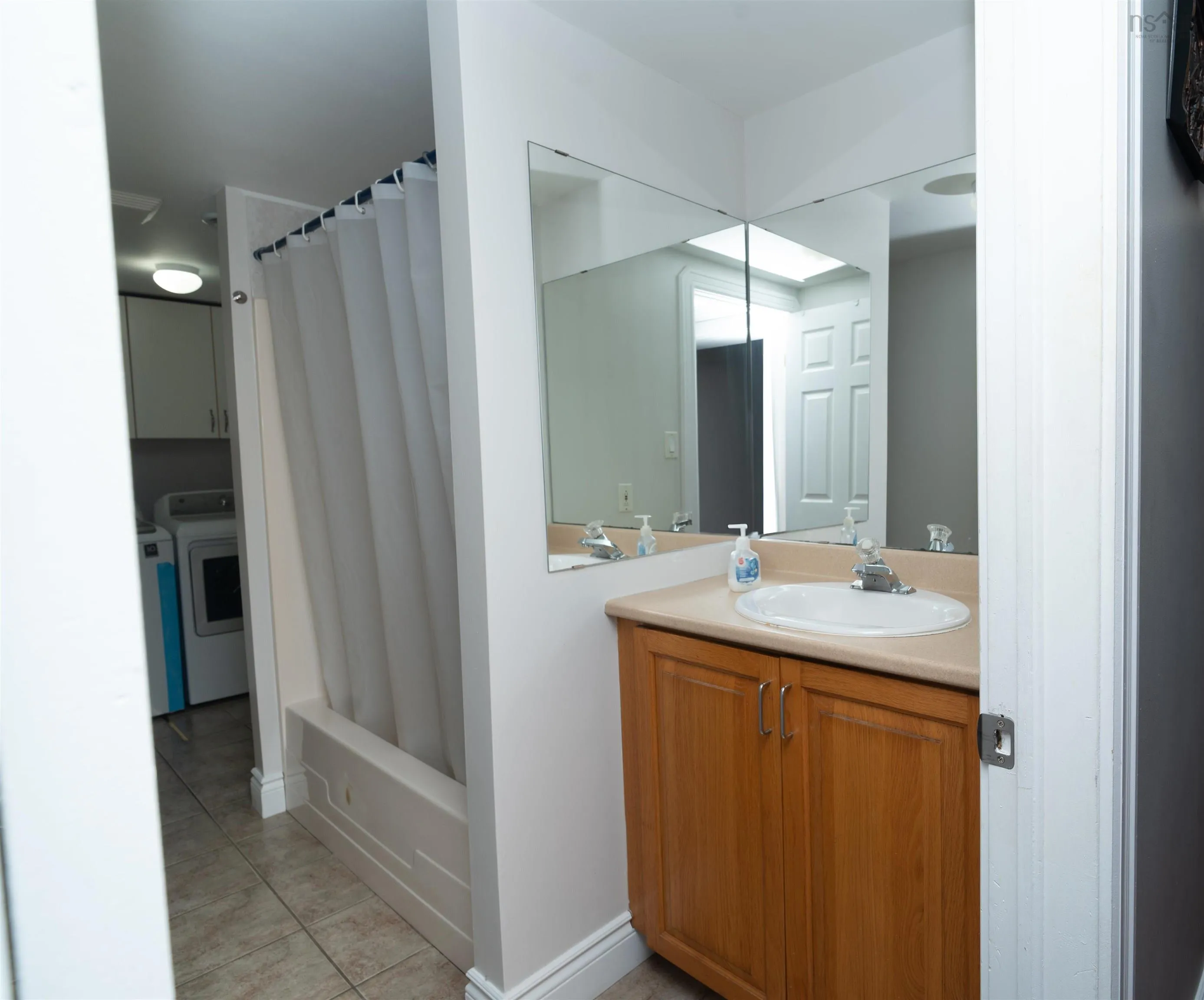 3130 Sackville Drive, Upper Sackville, NS B4E 3C5, 3 Bedrooms Bedrooms, ,2 BathroomsBathrooms,Residential,For Sale,Sackville,202521276