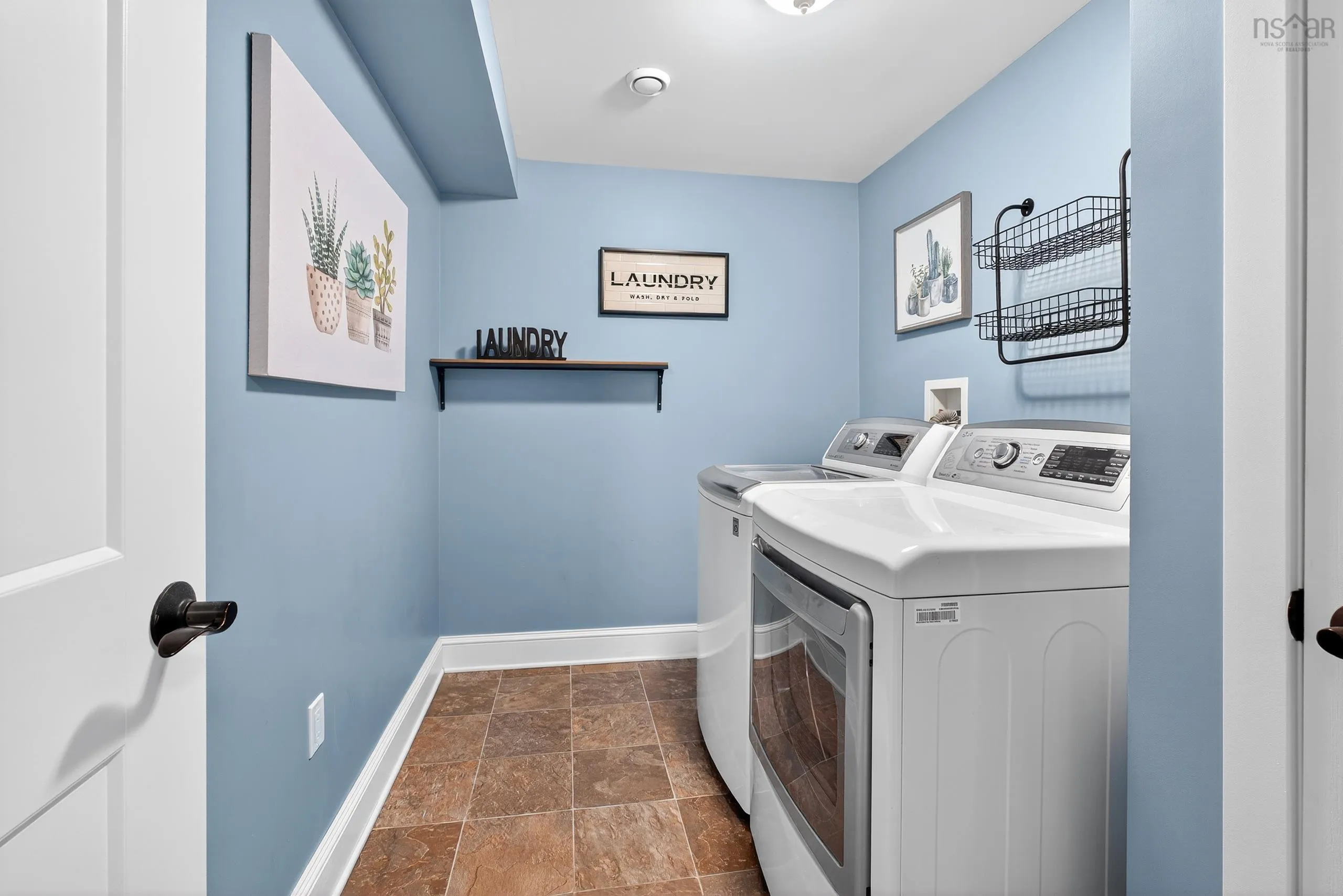 22 Helens Avenue, Georges River, NS B1Y 3G4, 4 Bedrooms Bedrooms, ,3 BathroomsBathrooms,Residential,For Sale,Helens Avenue,202520967