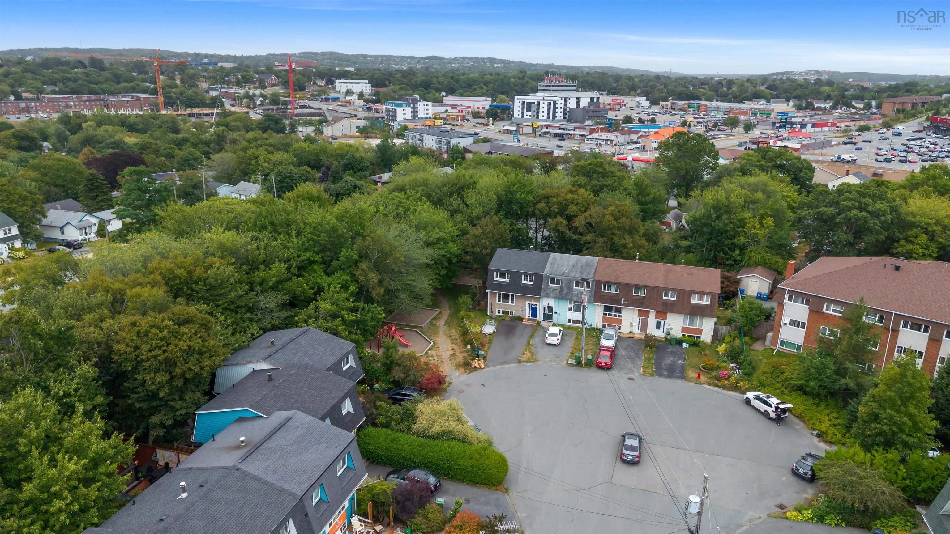 33 Bareng Court, Dartmouth, NS B2X 2X3, 3 Bedrooms Bedrooms, ,2 BathroomsBathrooms,Residential,For Sale,Bareng,202521793