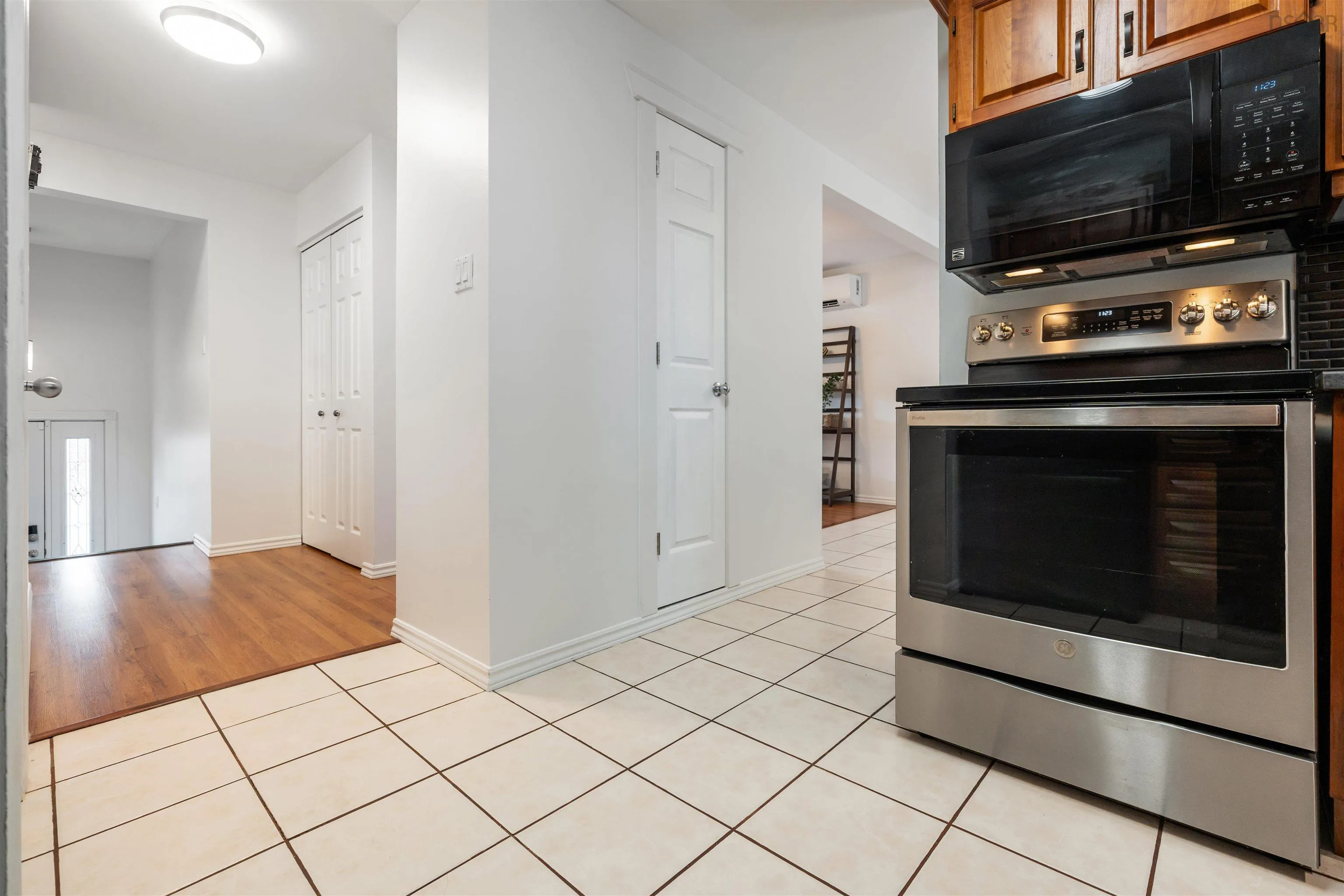 33 Bareng Court, Dartmouth, NS B2X 2X3, 3 Bedrooms Bedrooms, ,2 BathroomsBathrooms,Residential,For Sale,Bareng,202521793