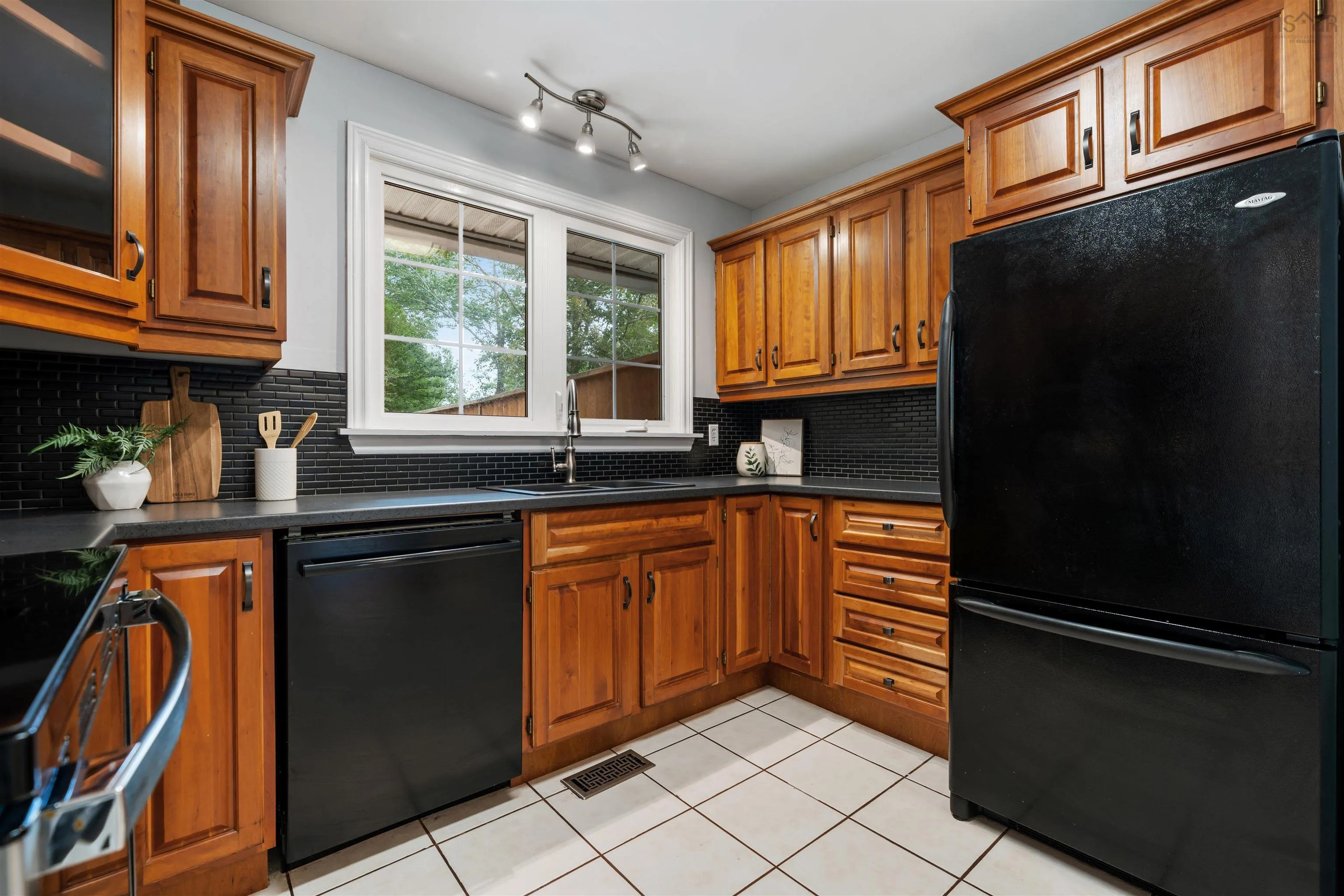 33 Bareng Court, Dartmouth, NS B2X 2X3, 3 Bedrooms Bedrooms, ,2 BathroomsBathrooms,Residential,For Sale,Bareng,202521793