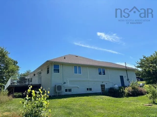 22034 Highway 7, Sheet Harbour, NS B0J 3B0, 3 Bedrooms Bedrooms, ,3 BathroomsBathrooms,Residential,For Sale,Highway 7,202519242