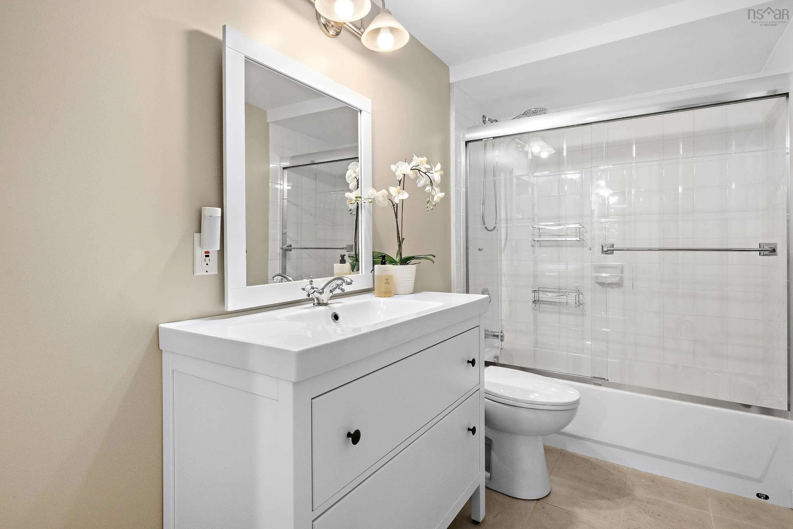 1084 Ridgewood Drive, Halifax, NS B3H 3Y4, 4 Bedrooms Bedrooms, ,3 BathroomsBathrooms,Residential,For Sale,Ridgewood,202513046