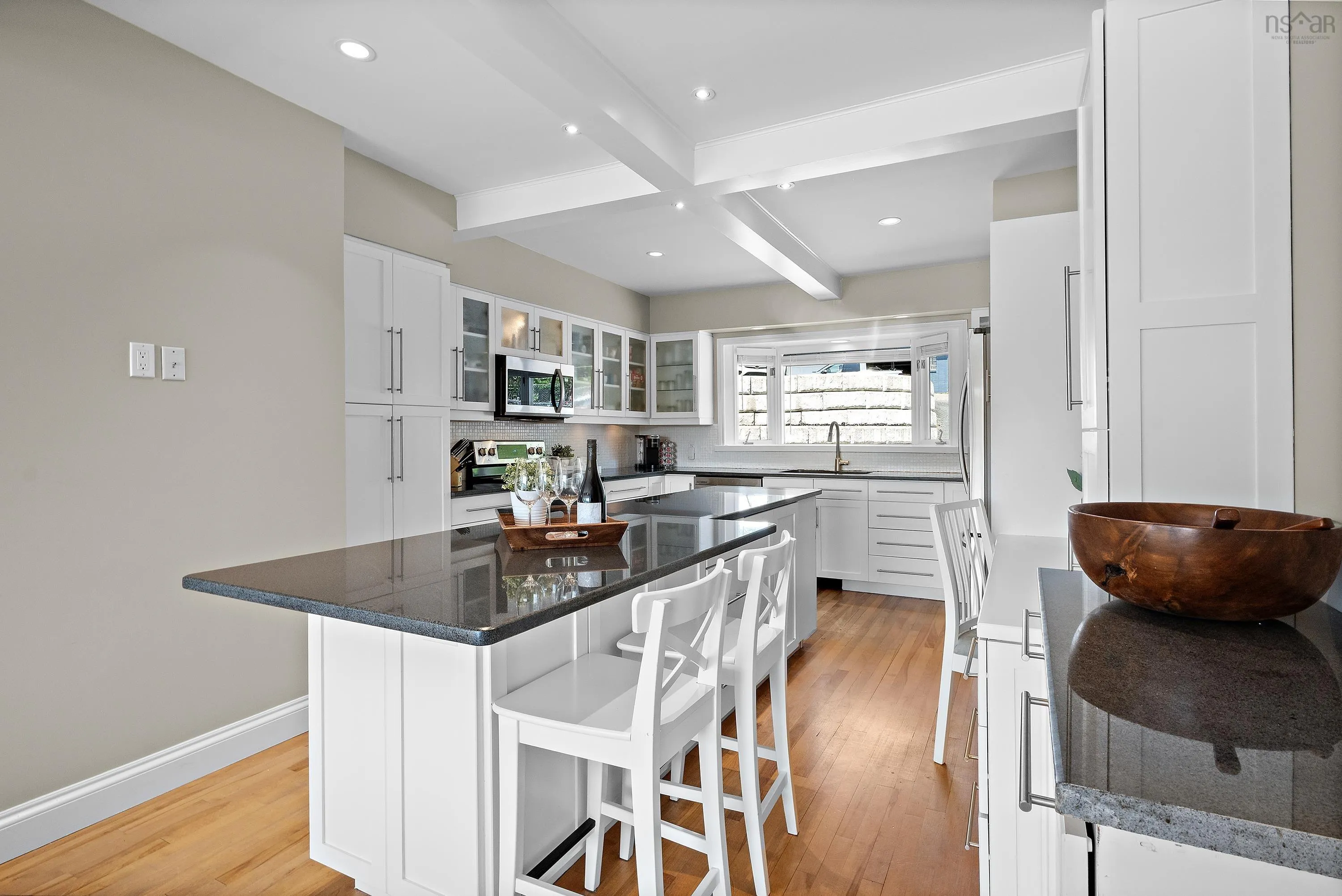 1084 Ridgewood Drive, Halifax, NS B3H 3Y4, 4 Bedrooms Bedrooms, ,3 BathroomsBathrooms,Residential,For Sale,Ridgewood,202513046