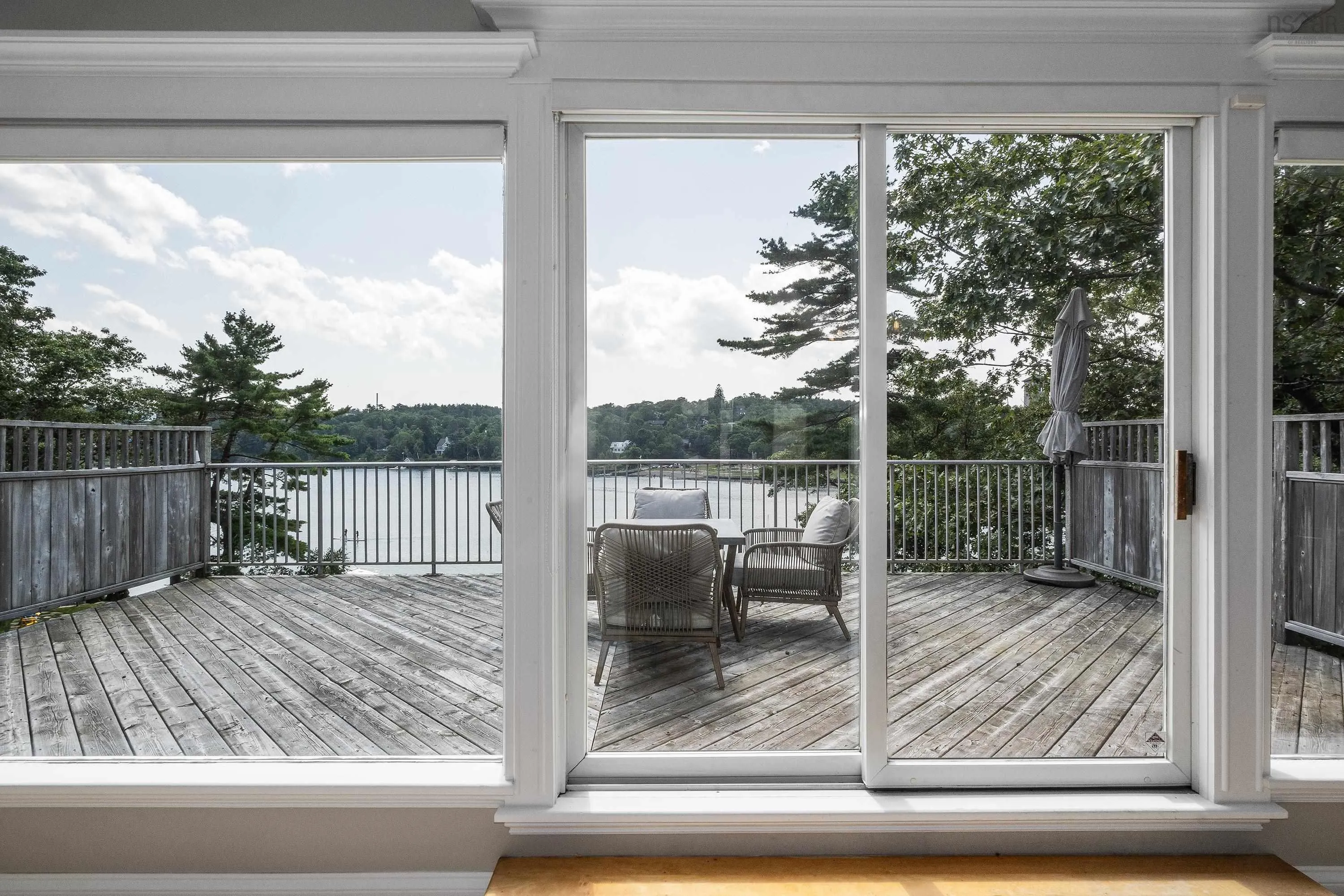 1084 Ridgewood Drive, Halifax, NS B3H 3Y4, 4 Bedrooms Bedrooms, ,3 BathroomsBathrooms,Residential,For Sale,Ridgewood,202513046