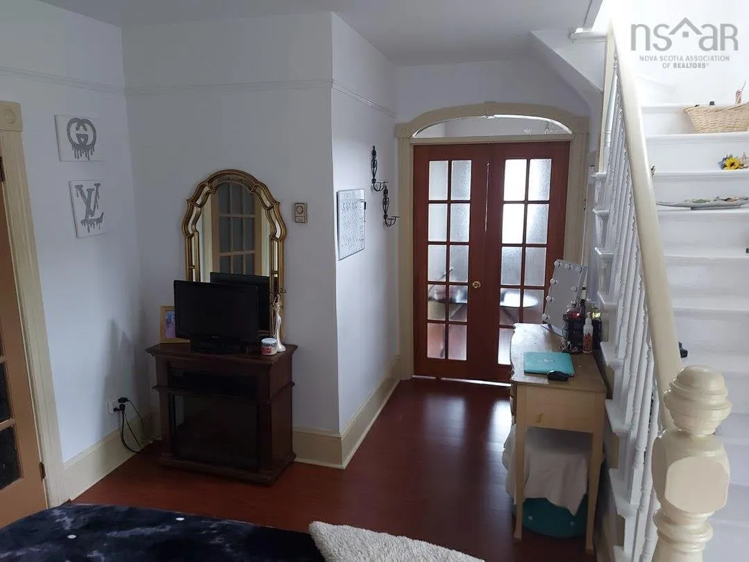 436 Purves Street, North Sydney Ns B2a 1c9, 3 Bedrooms Bedrooms, ,Residential Income,For Sale,Purves,202407458