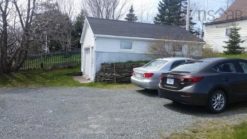 436 Purves Street, North Sydney Ns B2a 1c9, 3 Bedrooms Bedrooms, ,Residential Income,For Sale,Purves,202407458
