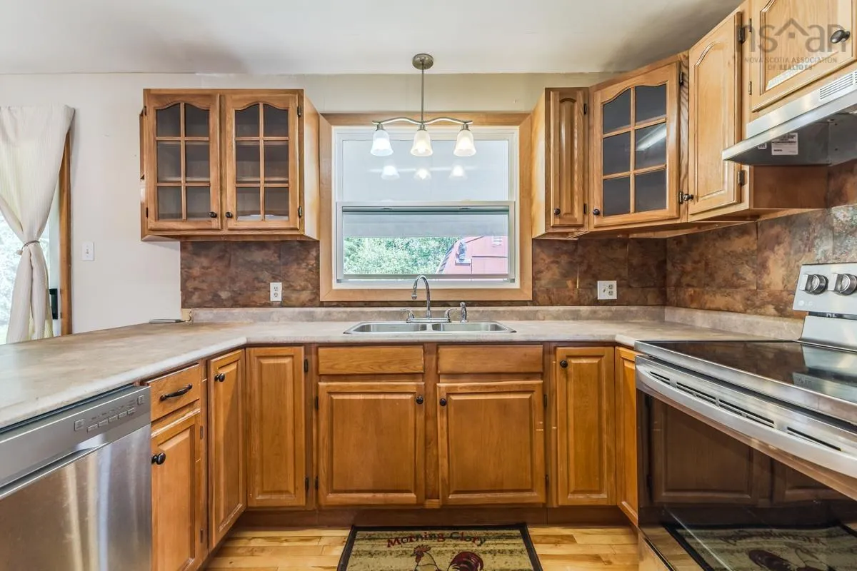 140 Spruce Drive, Salmon River, NS B2N 5R5, 3 Bedrooms Bedrooms, ,2 BathroomsBathrooms,Residential,For Sale,Spruce,202520044