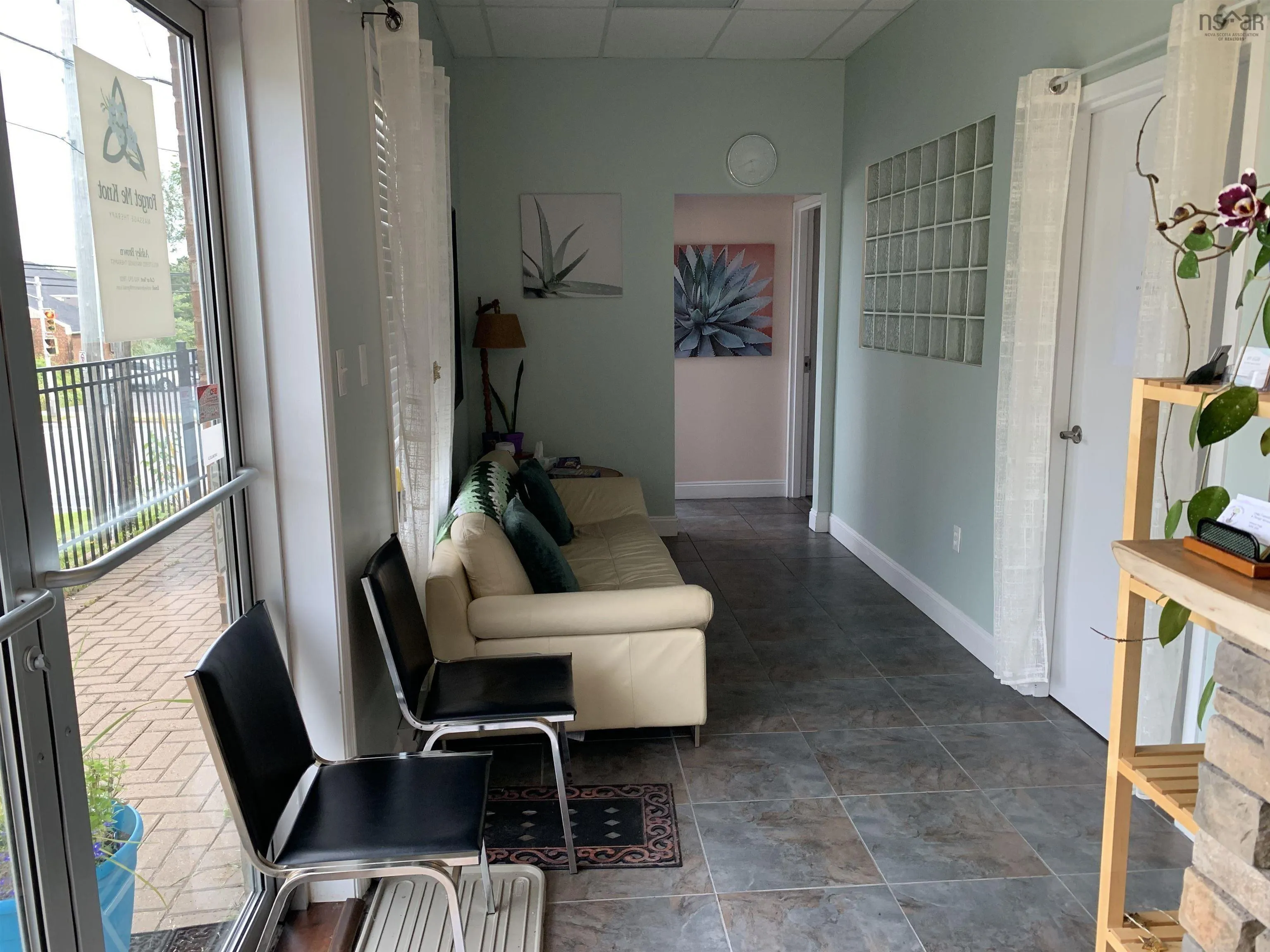 1-3 Pinehill Drive, Lower Sackville Ns B4c 2s1, ,Commercial Sale,For Sale,Pinehill,202423464