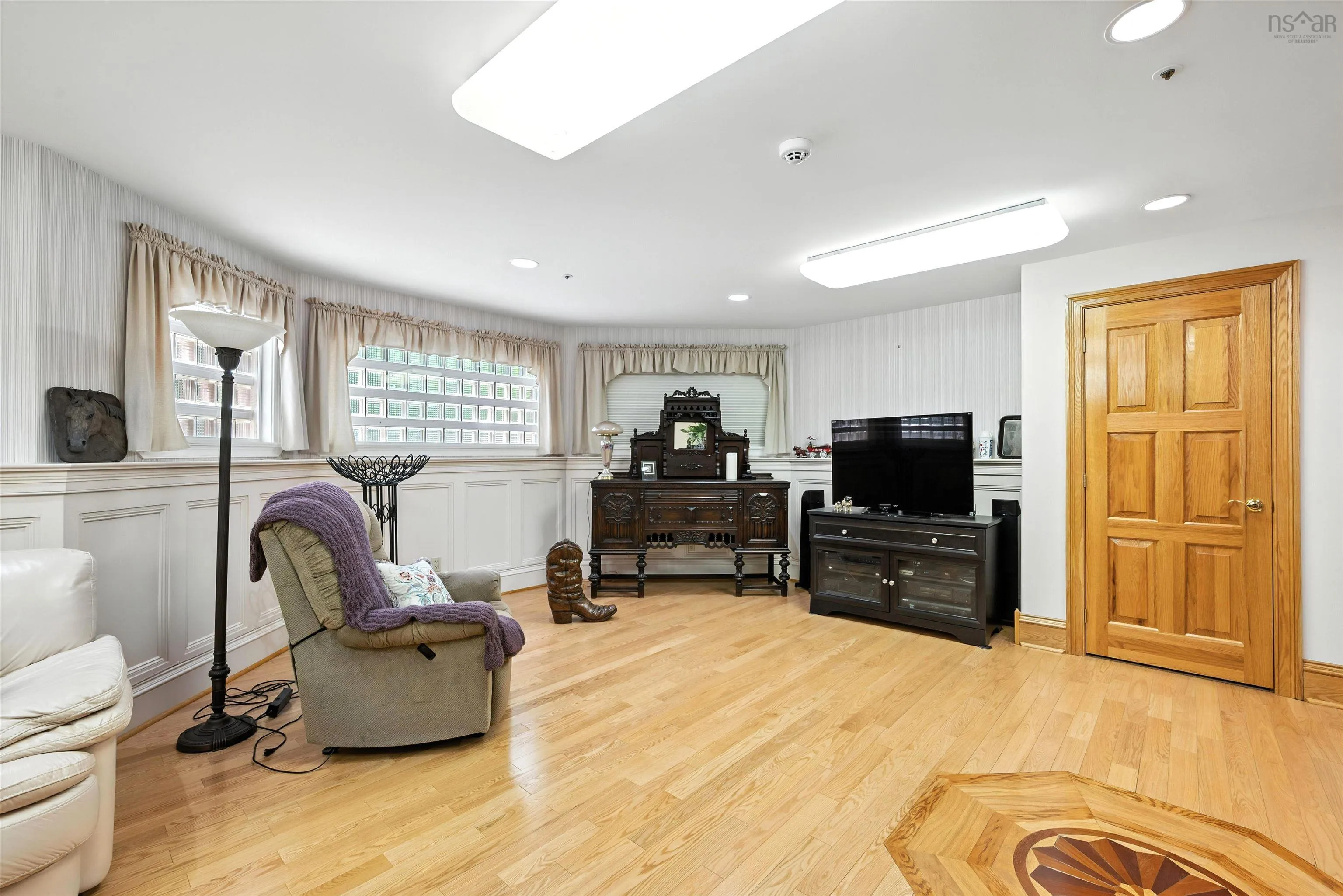 3319 Highway 2, Fall River, NS B2T 1J2, 3 Bedrooms Bedrooms, ,4 BathroomsBathrooms,Residential,For Sale,Highway 2,202518572