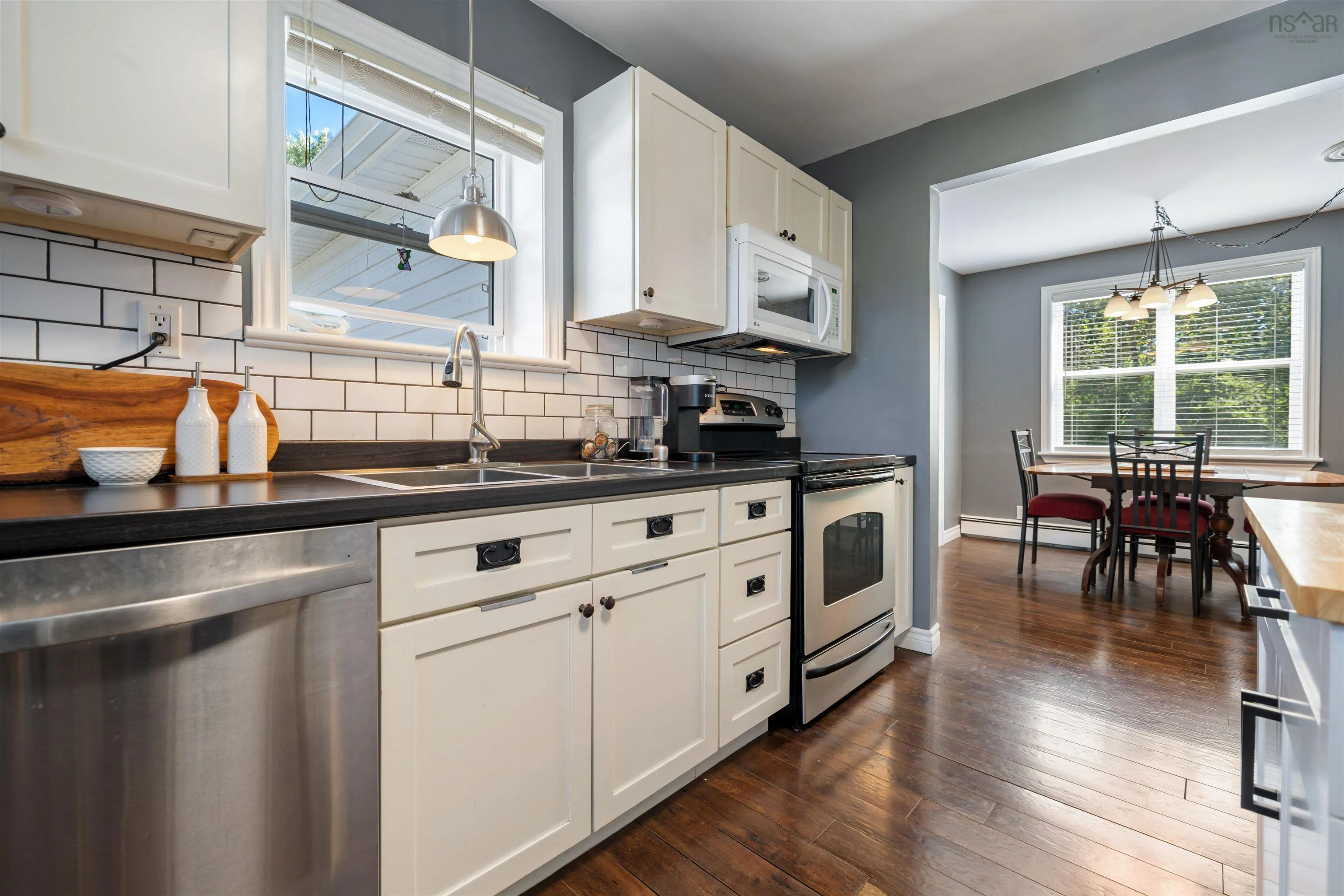 1946 West Street, Westville, NS B0K 2A0, 2 Bedrooms Bedrooms, ,2 BathroomsBathrooms,Residential,For Sale,West,202521209