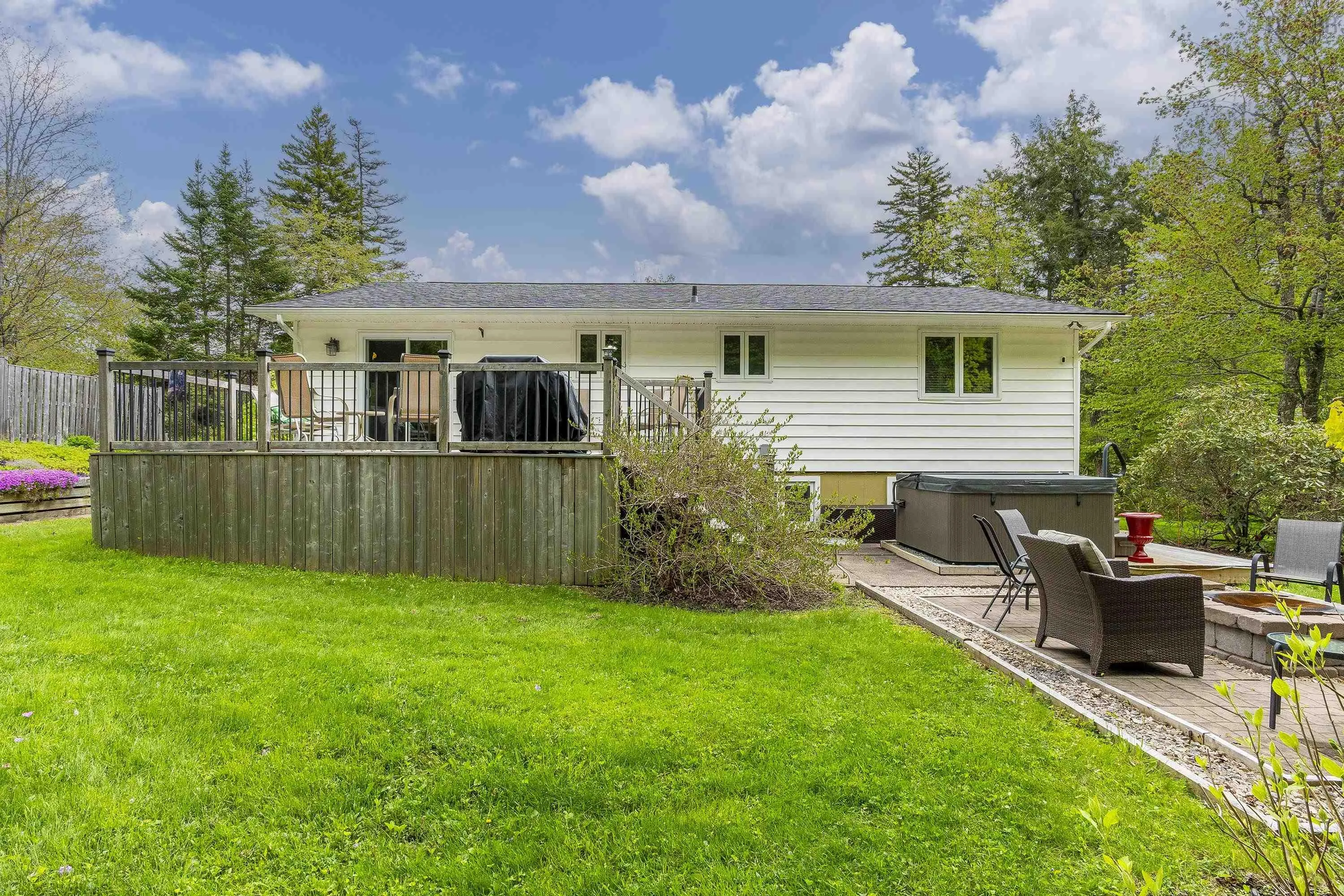 20 Kipawa Crescent, Hammonds Plains, NS B4B 1N2, 4 Bedrooms Bedrooms, ,3 BathroomsBathrooms,Residential,For Sale,Kipawa,202522321