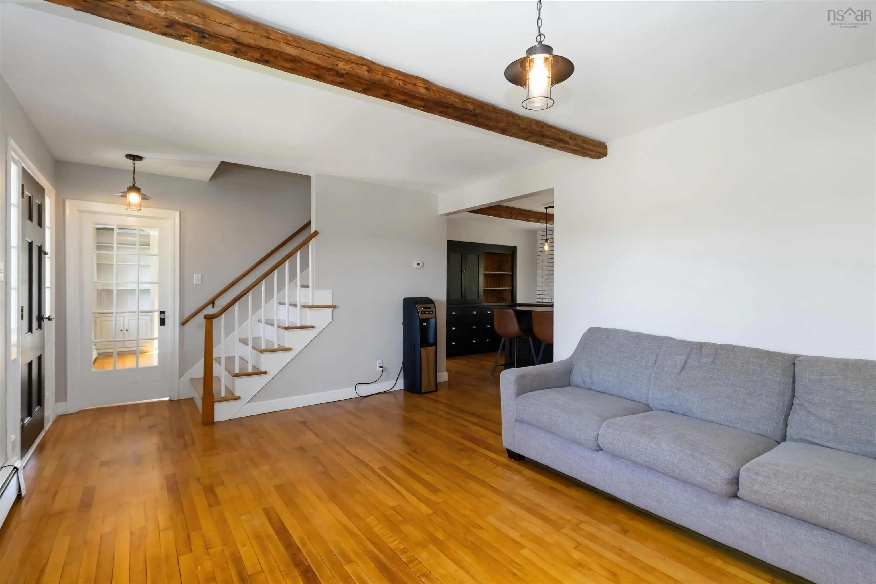 385 Green Street, Lunenburg, NS B0J 2C0, 2 Bedrooms Bedrooms, ,3 BathroomsBathrooms,Residential,For Sale,Green,202520096