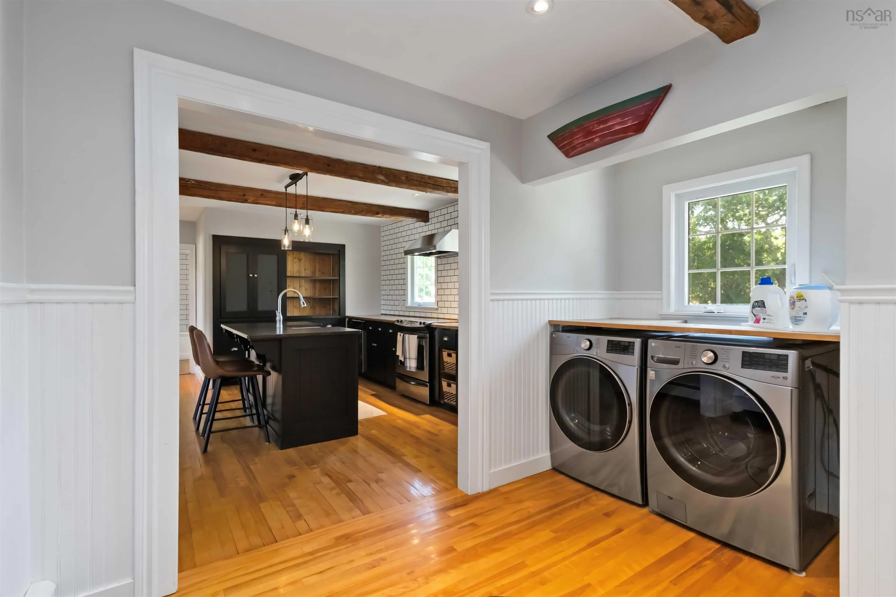 385 Green Street, Lunenburg, NS B0J 2C0, 2 Bedrooms Bedrooms, ,3 BathroomsBathrooms,Residential,For Sale,Green,202520096