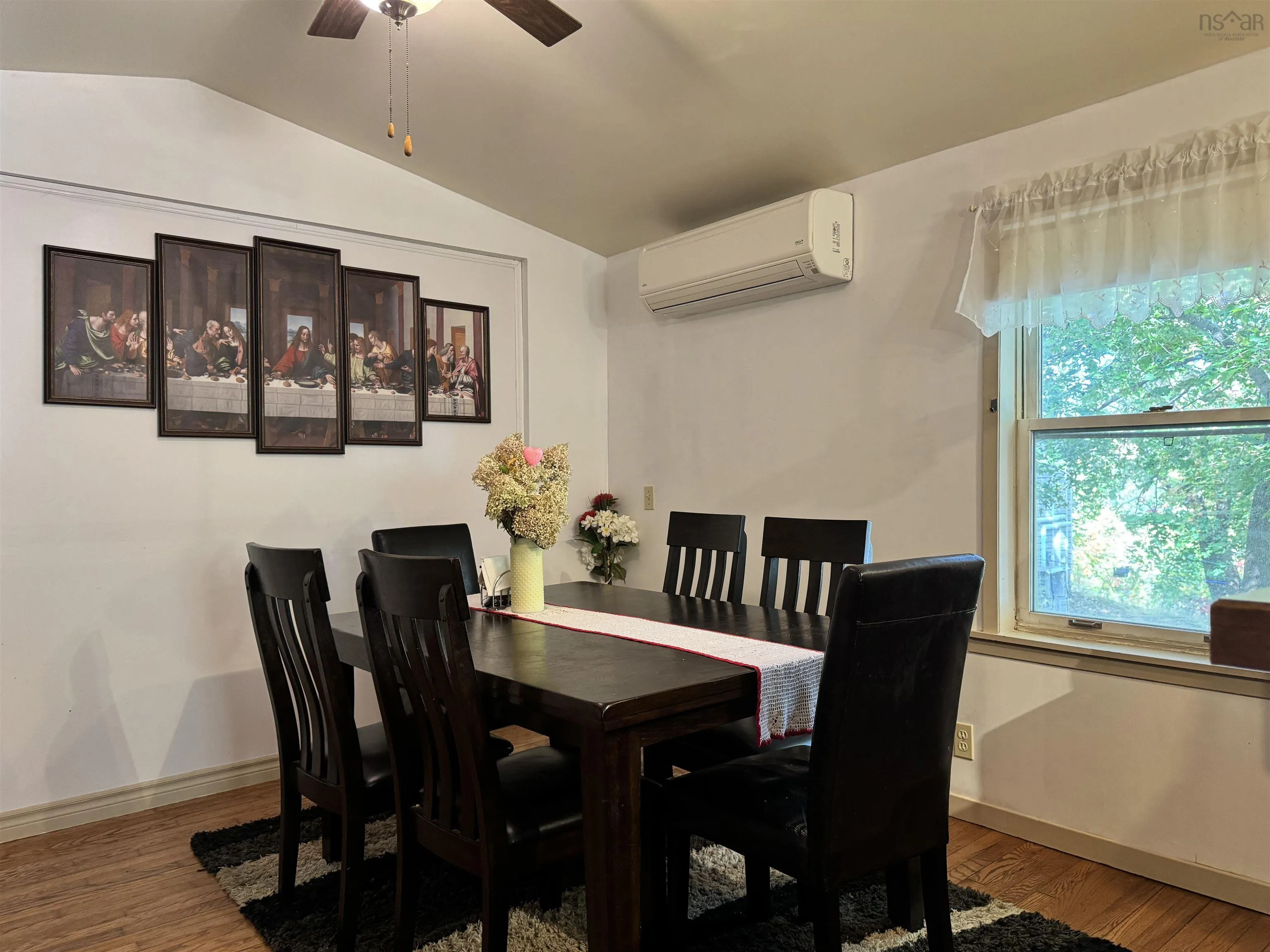 65 Company Street, New Glasgow, NS B2H 1N9, 7 Bedrooms Bedrooms, ,Residential Income,For Sale,Company,202524853