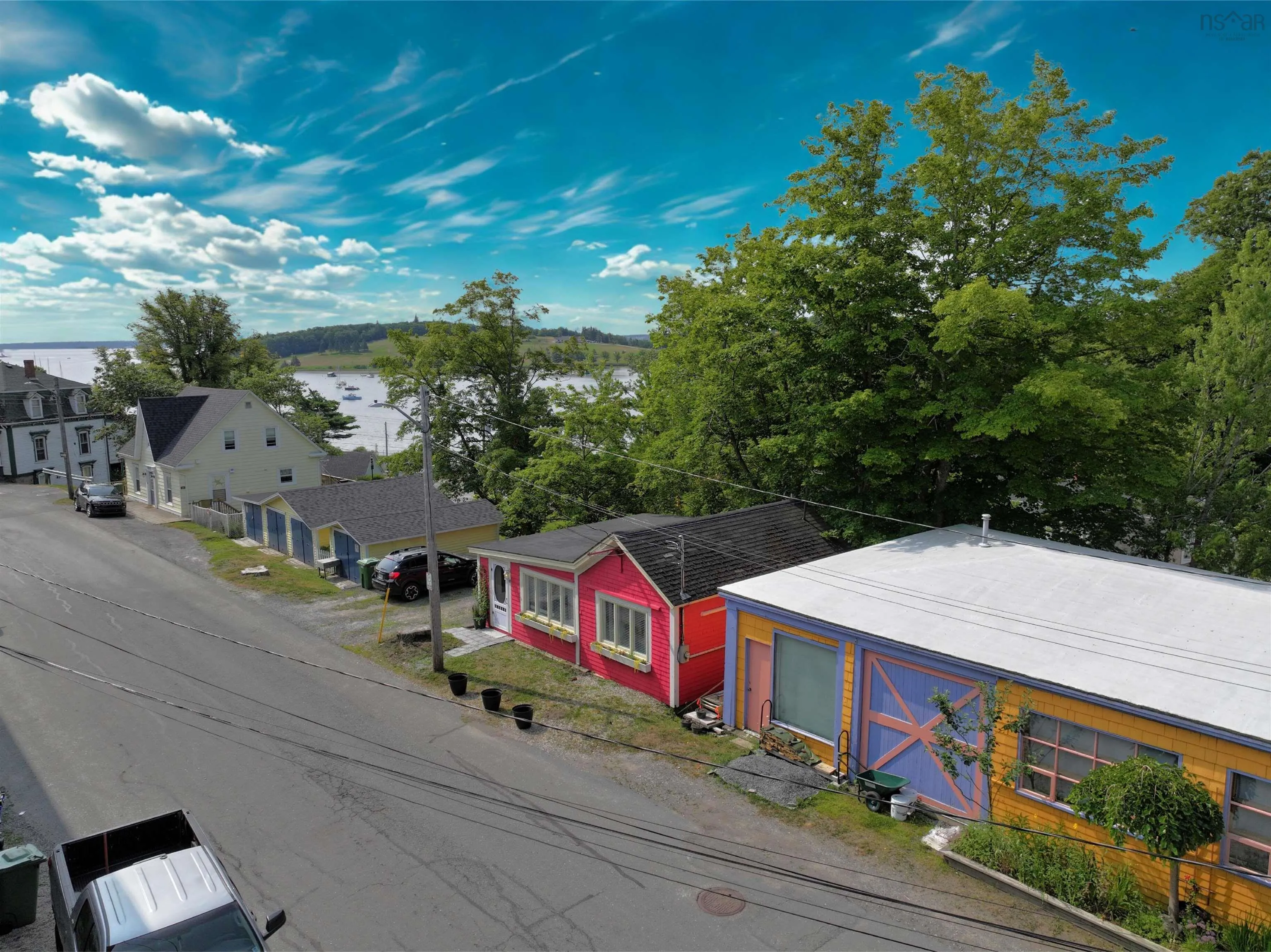 10 Pelham Street, Lunenburg, NS B0J 2C0, 1 Bedroom Bedrooms, ,1 BathroomBathrooms,Residential,For Sale,Pelham,202520719