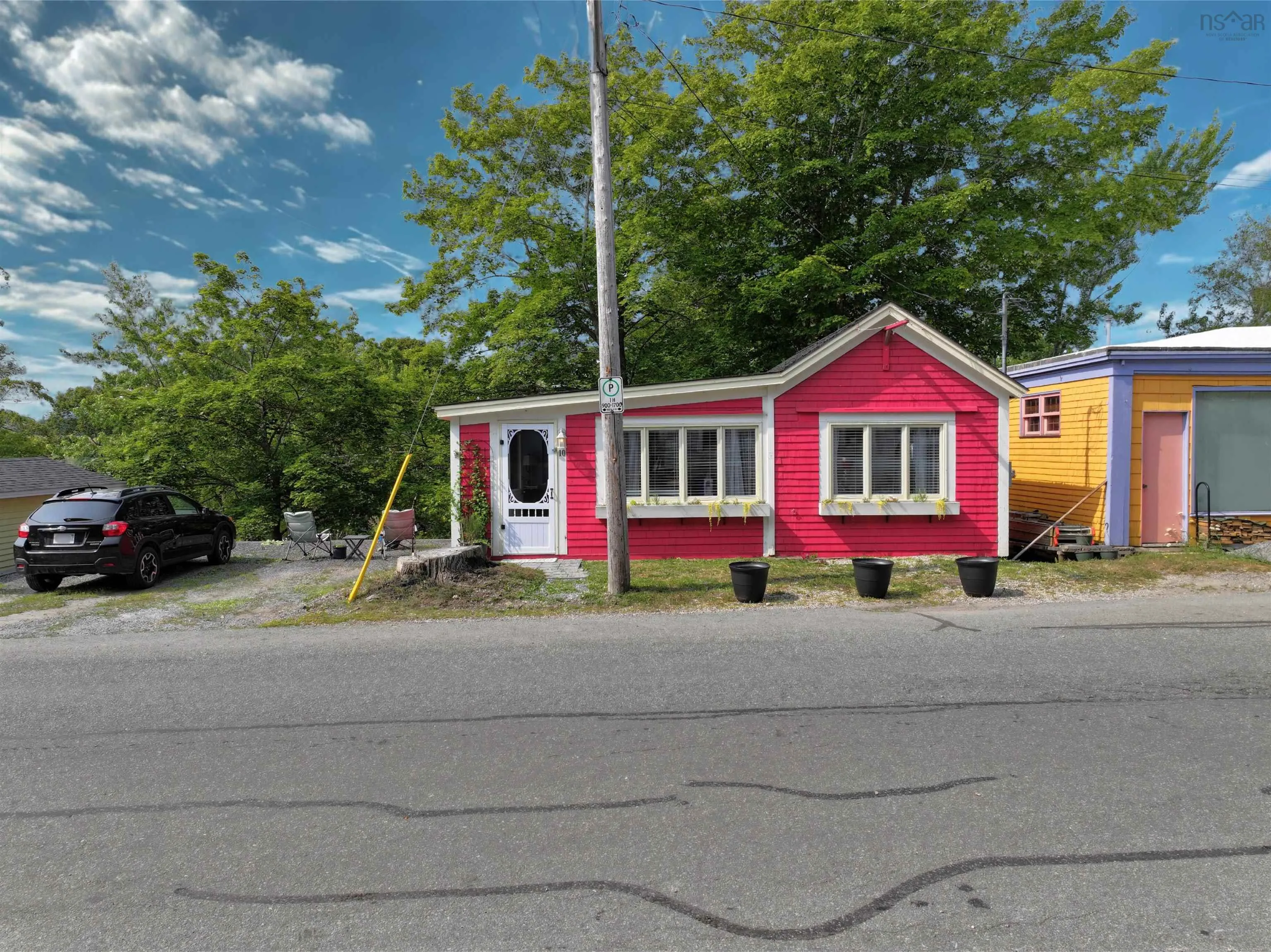 10 Pelham Street, Lunenburg, NS B0J 2C0, 1 Bedroom Bedrooms, ,1 BathroomBathrooms,Residential,For Sale,Pelham,202520719