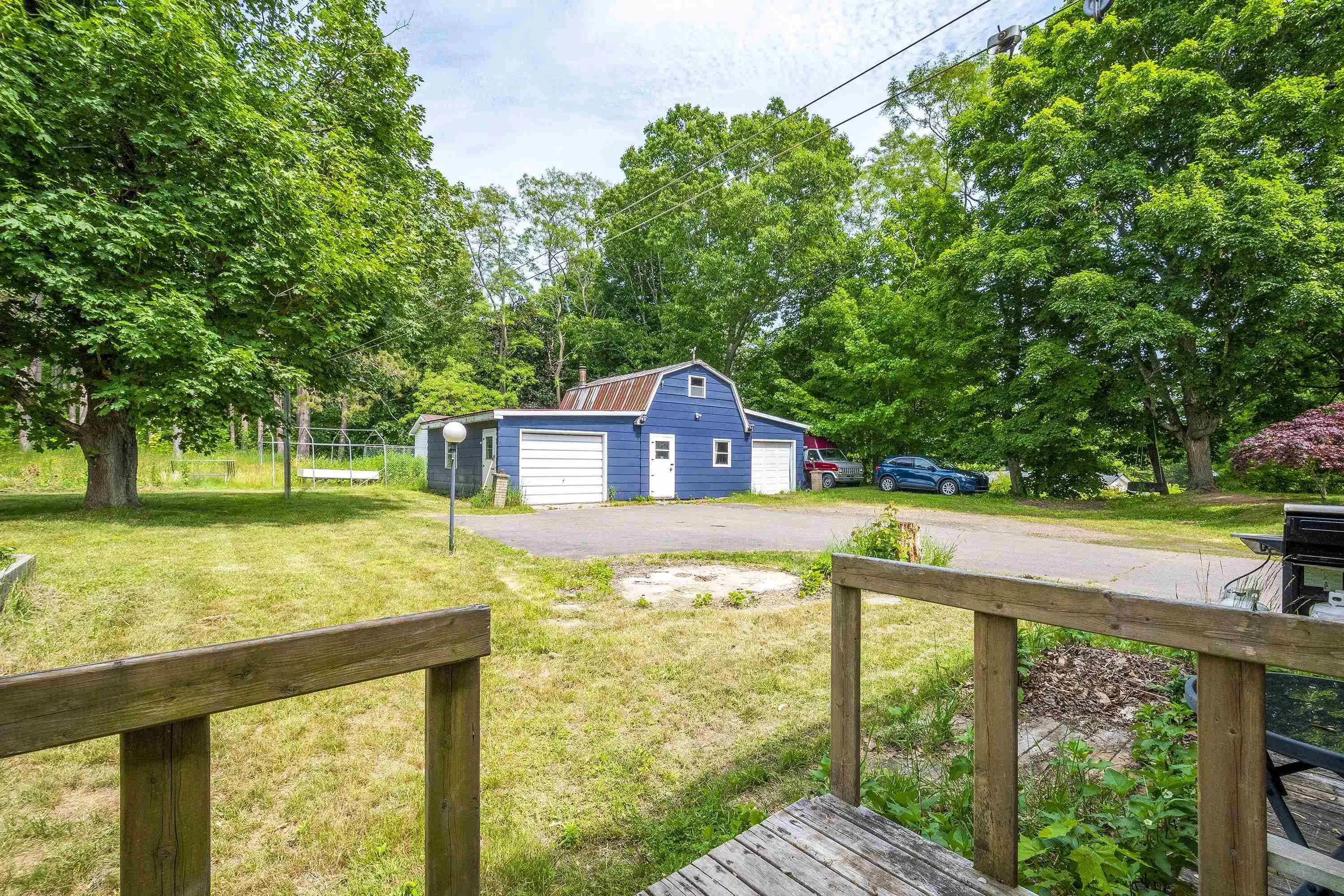 1604 Maple Street, Kingston, NS B0P 1R0, 4 Bedrooms Bedrooms, ,3 BathroomsBathrooms,Residential,For Sale,Maple,202516136