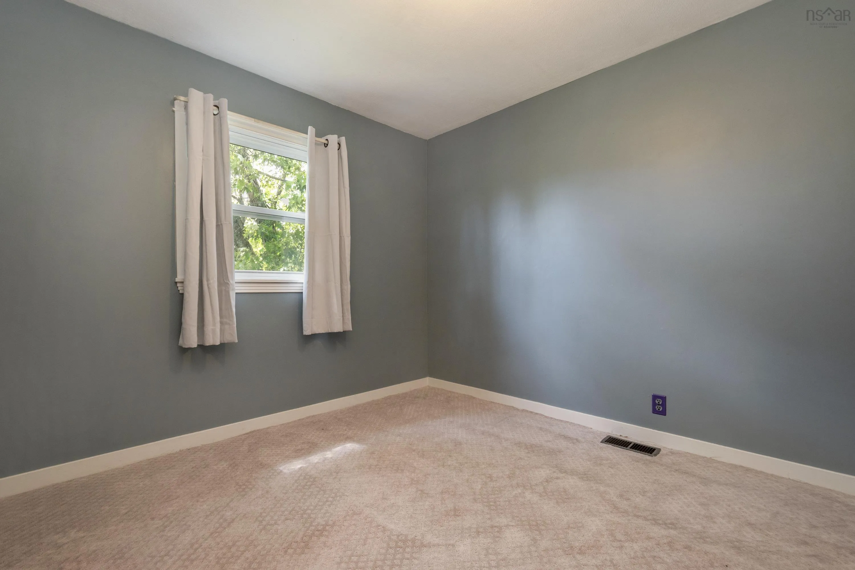 1604 Maple Street, Kingston, NS B0P 1R0, 4 Bedrooms Bedrooms, ,3 BathroomsBathrooms,Residential,For Sale,Maple,202516136