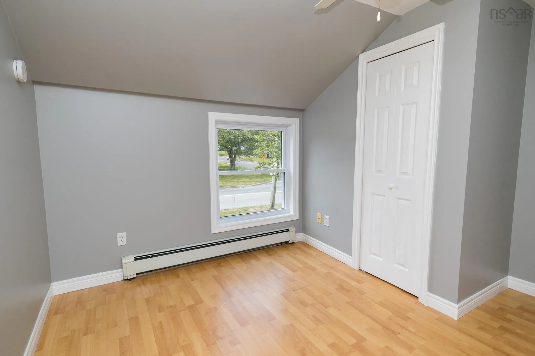 1068 Main Street, Glace Bay, NS B1A 4Z7, 2 Bedrooms Bedrooms, ,1 BathroomBathrooms,Residential,For Sale,Main Street,202521974