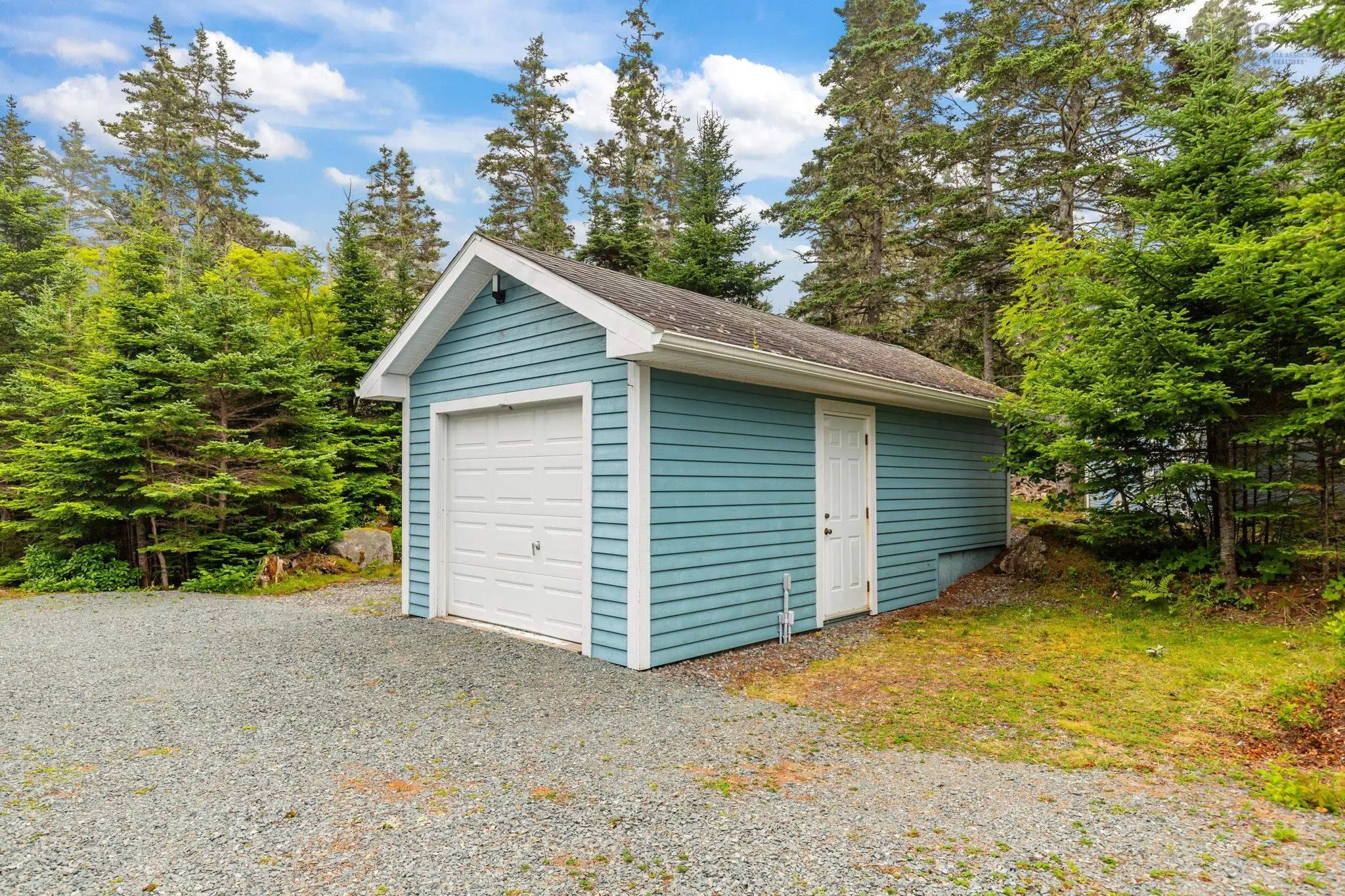 5 Black Point Drive, Blind Bay, NS B3Z 4C3, 3 Bedrooms Bedrooms, ,3 BathroomsBathrooms,Residential,For Sale,Black Point,202519163