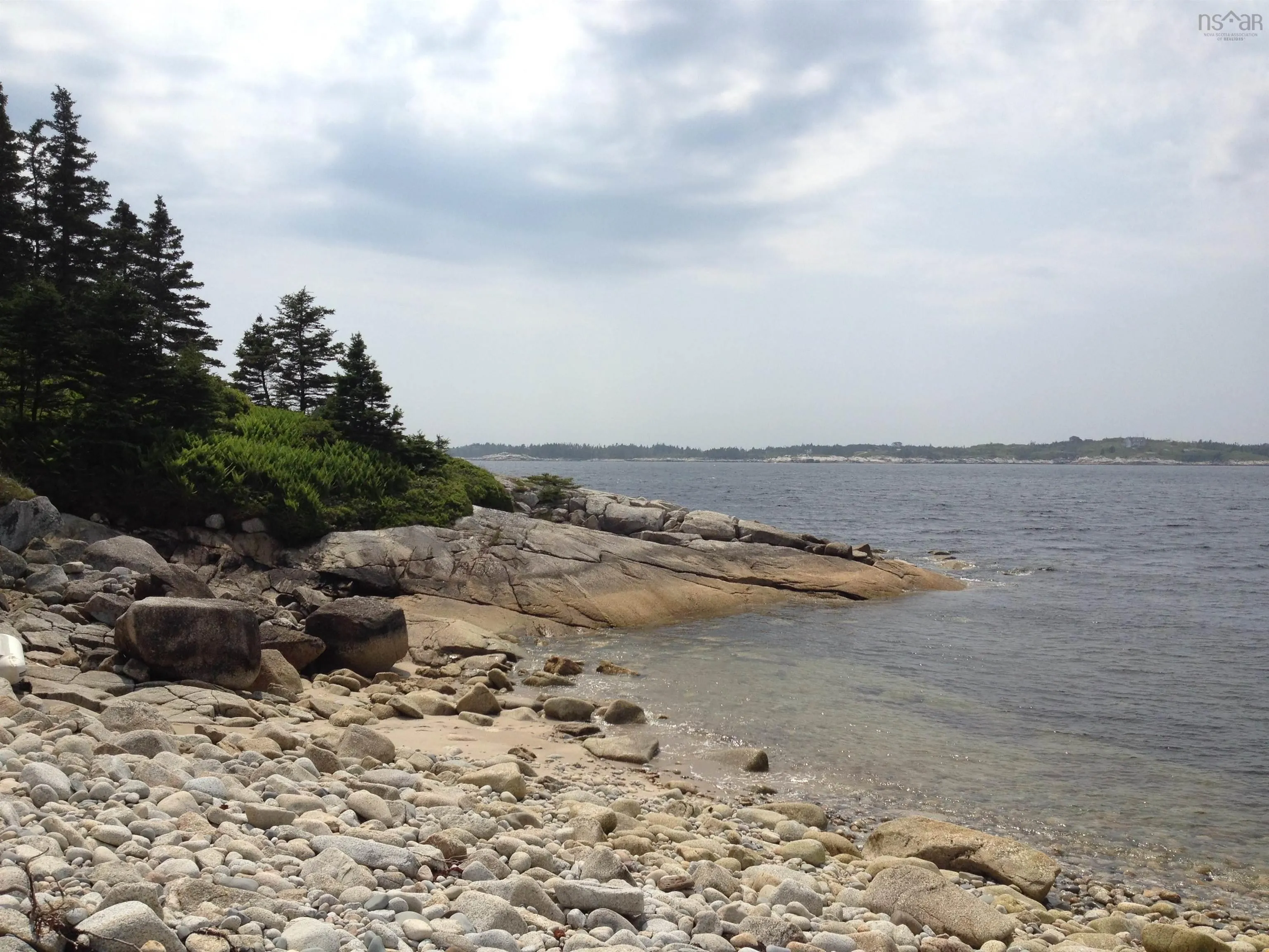 5 Black Point Drive, Blind Bay, NS B3Z 4C3, 3 Bedrooms Bedrooms, ,3 BathroomsBathrooms,Residential,For Sale,Black Point,202519163