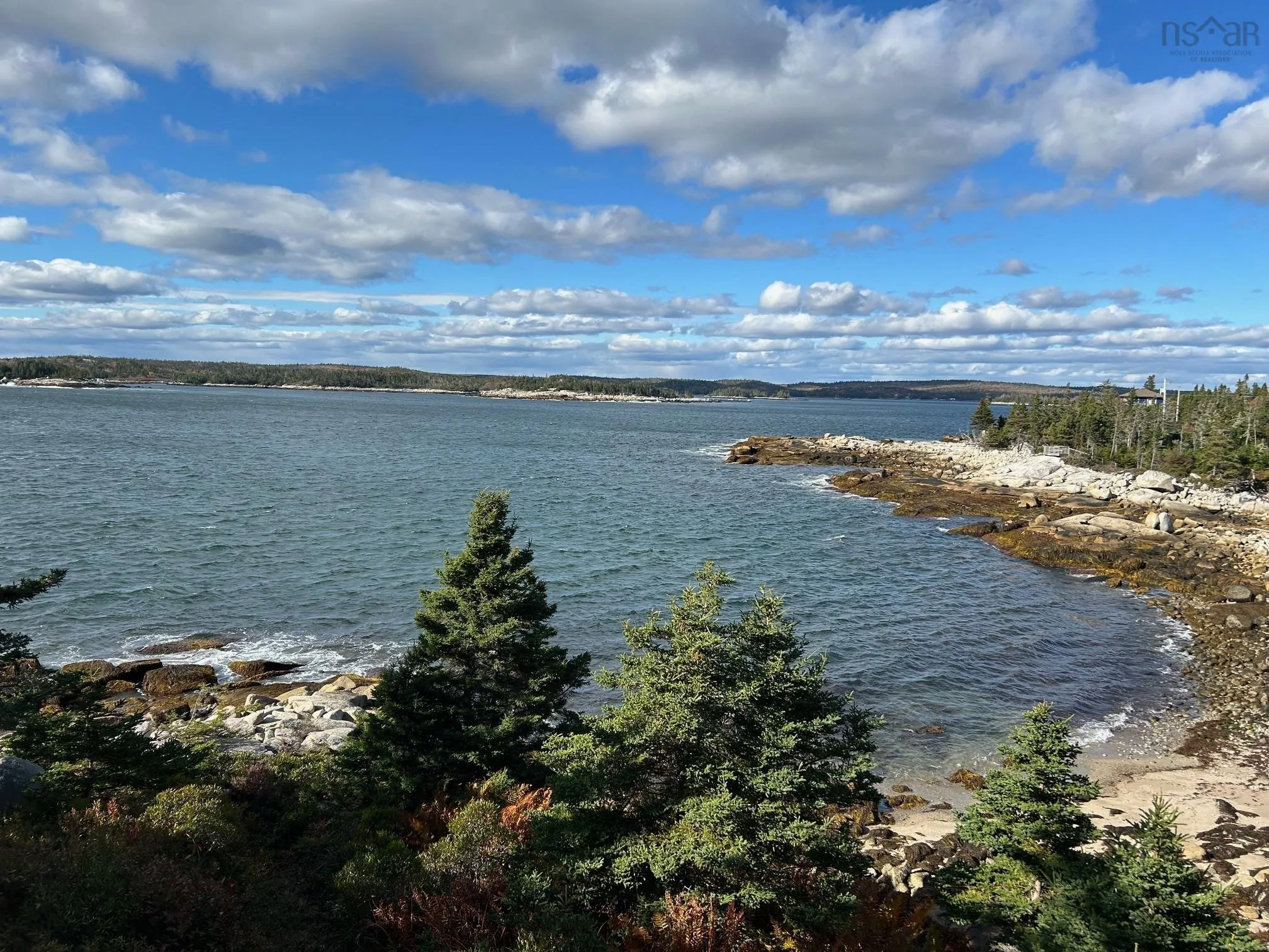 5 Black Point Drive, Blind Bay, NS B3Z 4C3, 3 Bedrooms Bedrooms, ,3 BathroomsBathrooms,Residential,For Sale,Black Point,202519163
