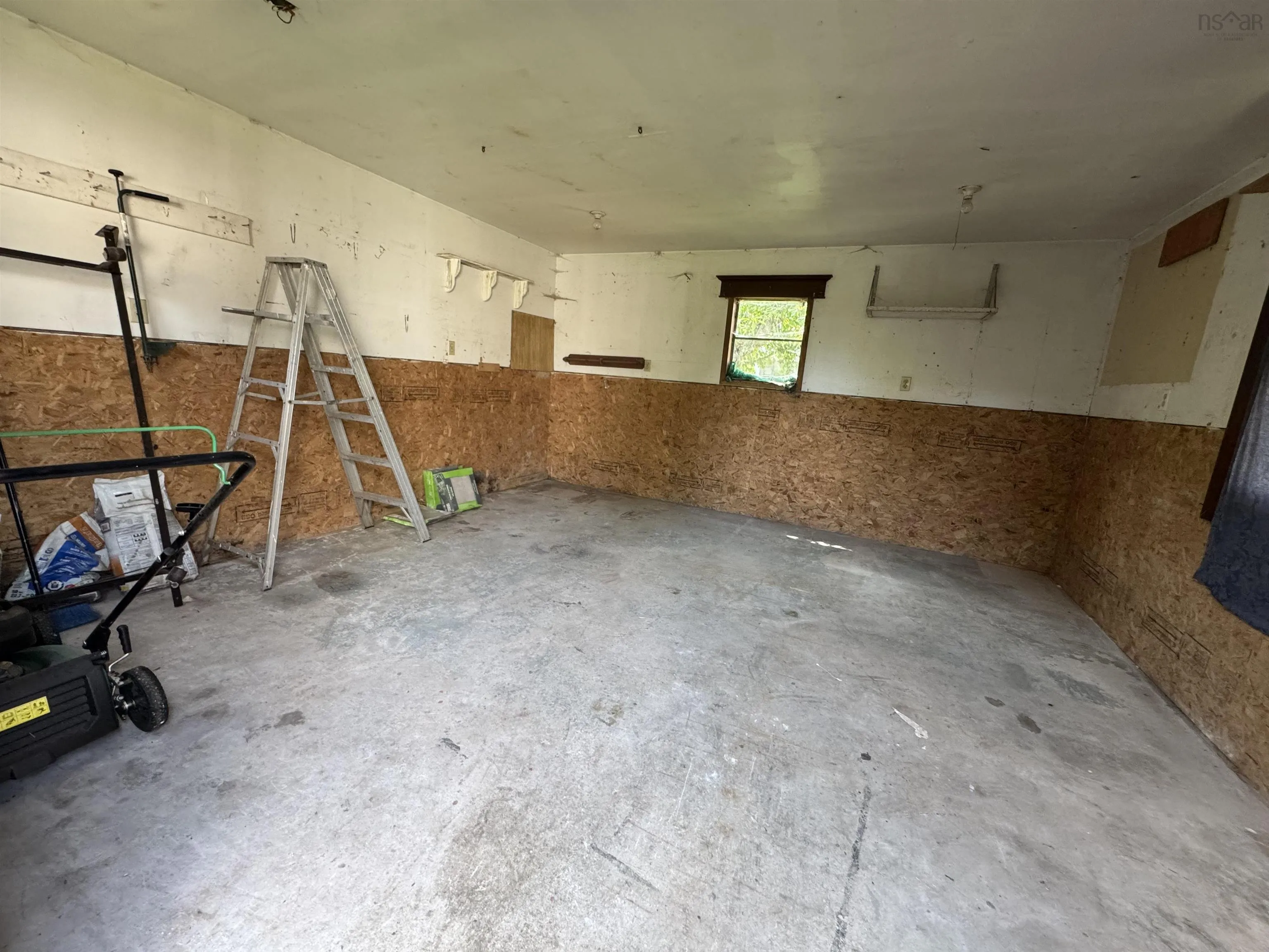 233 Douglas Avenue, Glace Bay, NS B1A 1C2, 3 Bedrooms Bedrooms, ,2 BathroomsBathrooms,Residential,For Sale,Douglas,202519184