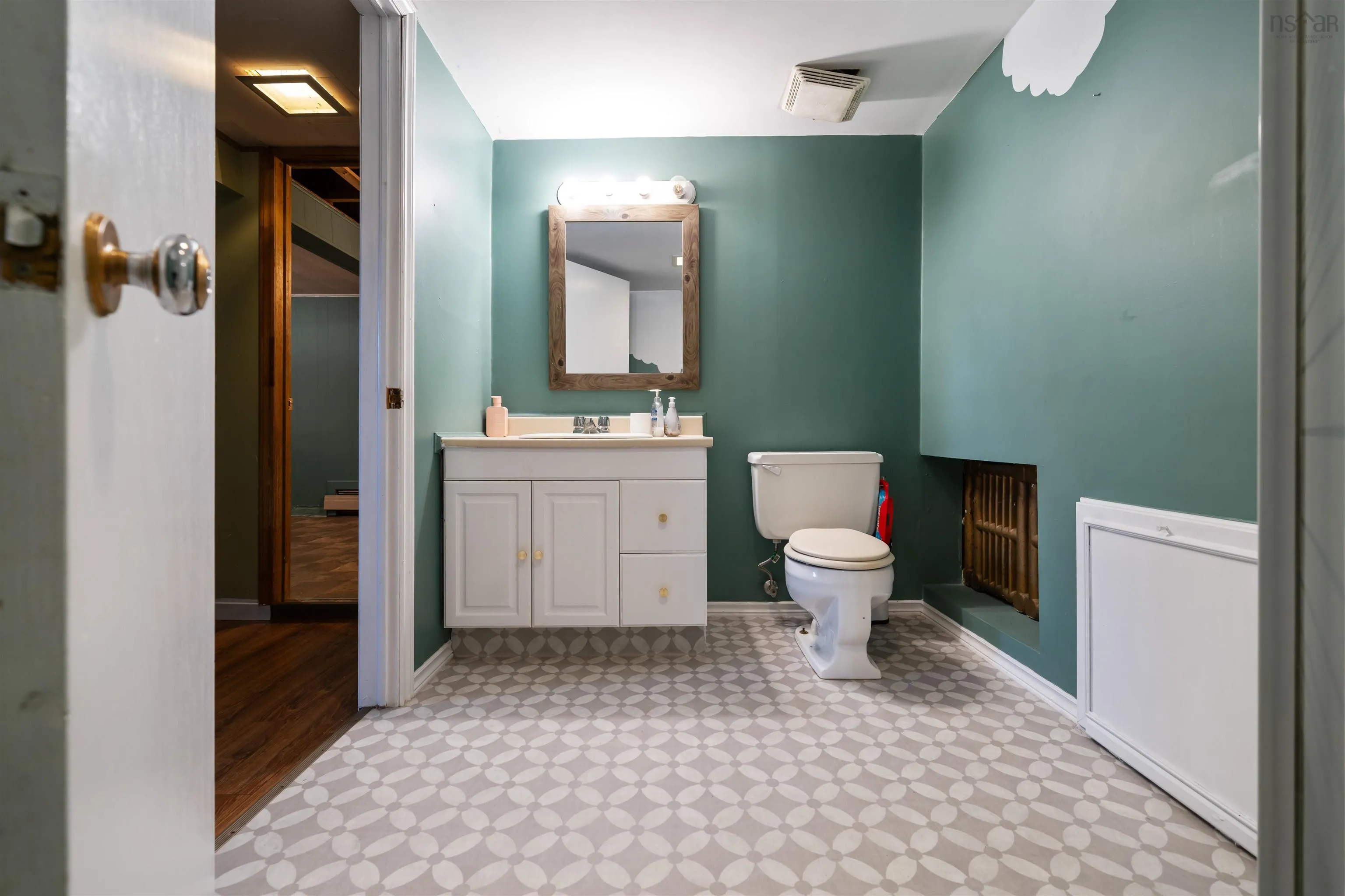 21-204 Cameron Avenue, New Glasgow, NS B2H 1T1, 3 Bedrooms Bedrooms, ,2 BathroomsBathrooms,Residential,For Sale,Cameron,202520984