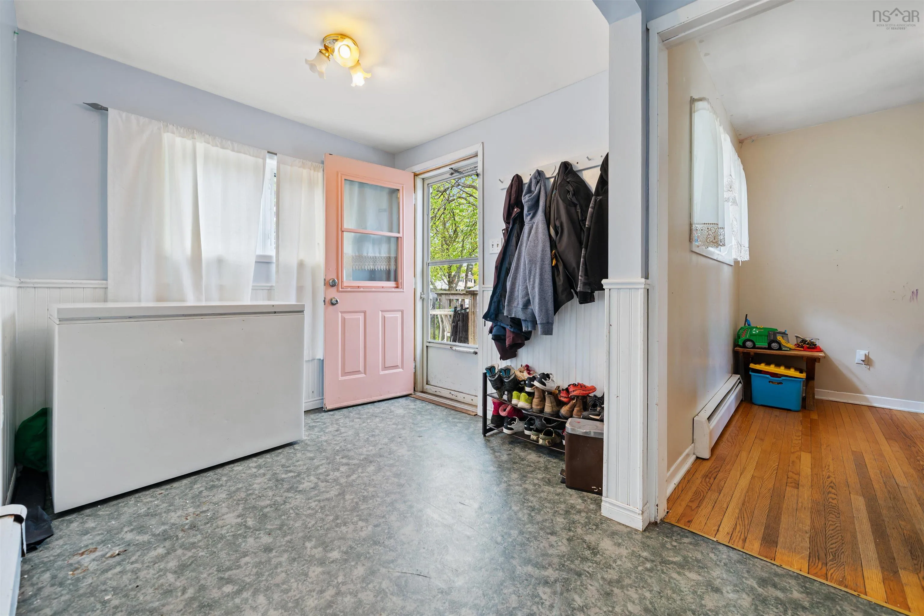 21-204 Cameron Avenue, New Glasgow, NS B2H 1T1, 3 Bedrooms Bedrooms, ,2 BathroomsBathrooms,Residential,For Sale,Cameron,202520984