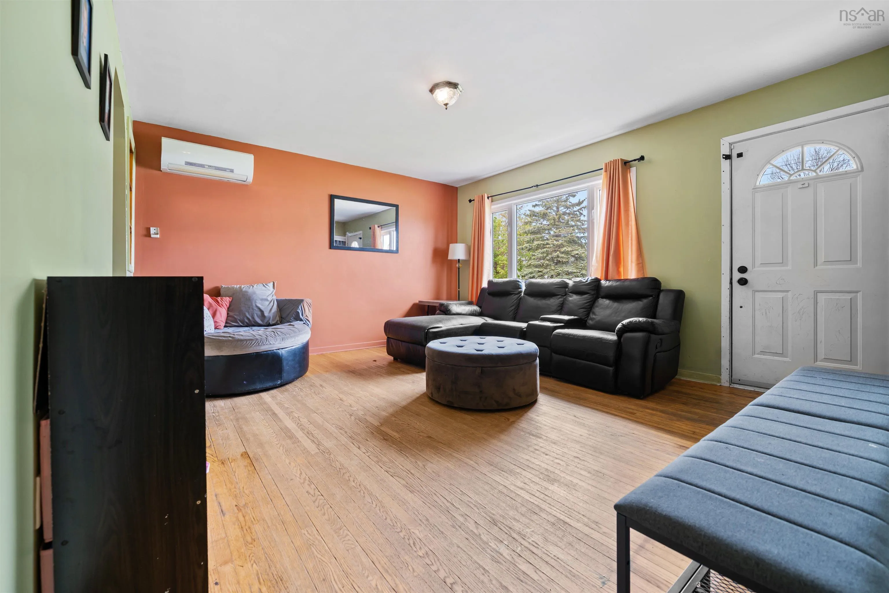 21-204 Cameron Avenue, New Glasgow, NS B2H 1T1, 3 Bedrooms Bedrooms, ,2 BathroomsBathrooms,Residential,For Sale,Cameron,202520984