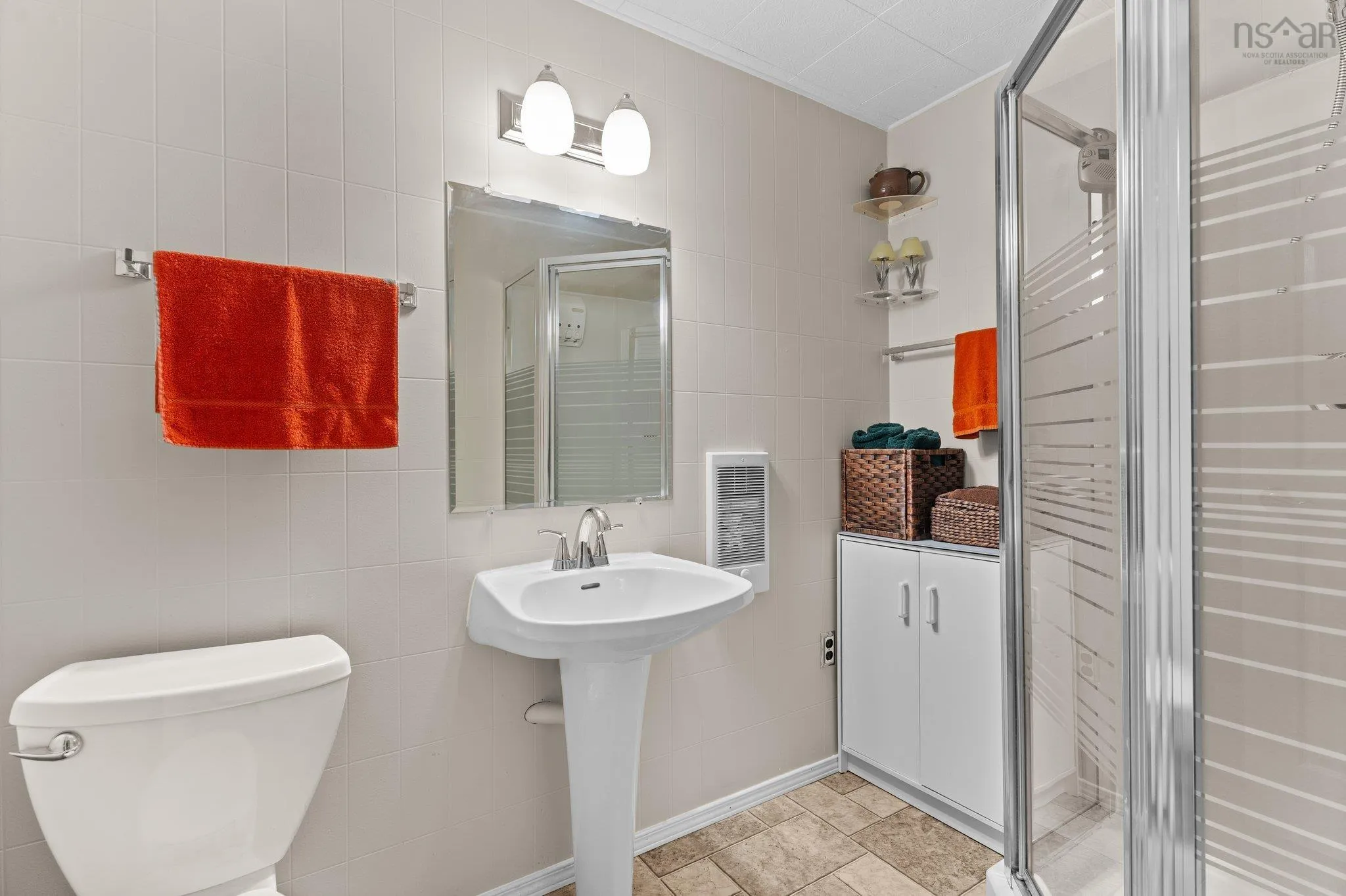 12 Pioneer Ave, Halifax, NS B3M 1W8, 3 Bedrooms Bedrooms, ,3 BathroomsBathrooms,Residential,For Sale,Pioneer Ave,202513459