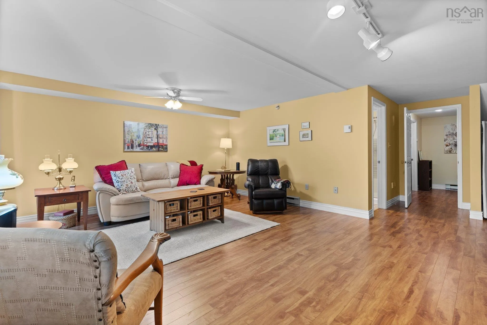 12 Pioneer Ave, Halifax, NS B3M 1W8, 3 Bedrooms Bedrooms, ,3 BathroomsBathrooms,Residential,For Sale,Pioneer Ave,202513459