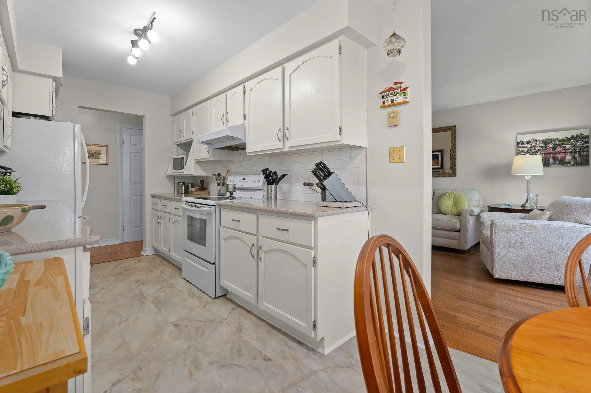 12 Pioneer Ave, Halifax, NS B3M 1W8, 3 Bedrooms Bedrooms, ,3 BathroomsBathrooms,Residential,For Sale,Pioneer Ave,202513459