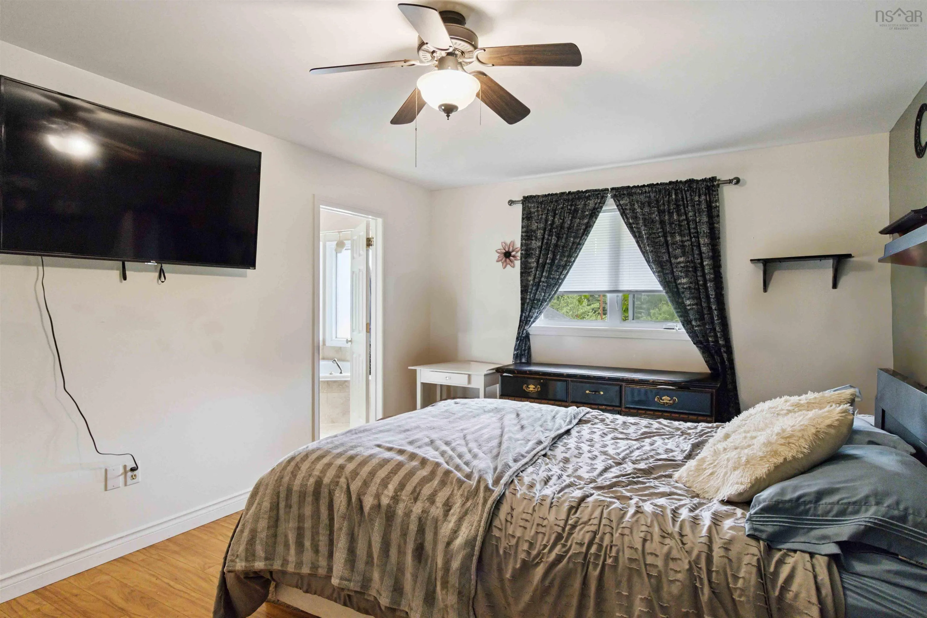 87 Cow Bay Road, Eastern Passage, NS B3G 1A3, 5 Bedrooms Bedrooms, ,3 BathroomsBathrooms,Residential,For Sale,Cow Bay,202518095