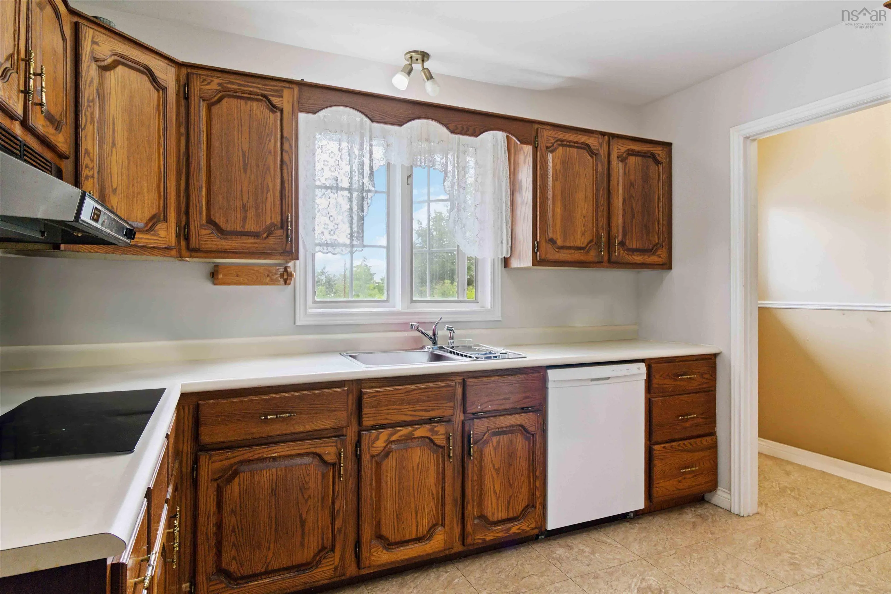 87 Cow Bay Road, Eastern Passage, NS B3G 1A3, 5 Bedrooms Bedrooms, ,3 BathroomsBathrooms,Residential,For Sale,Cow Bay,202518095