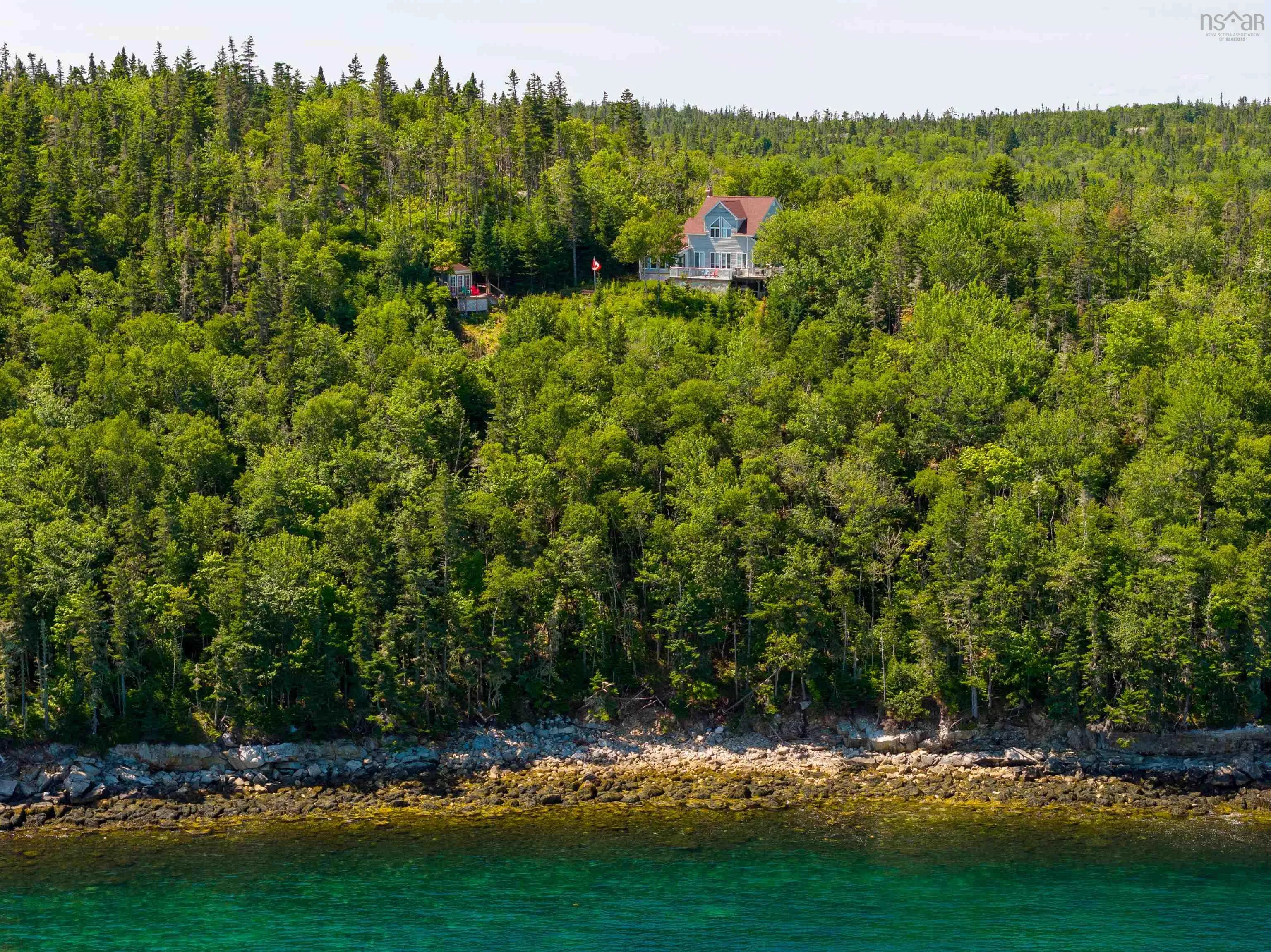 45 Southwest Cove Road, Northwest Cove, NS B0J 1T0, 3 Bedrooms Bedrooms, ,4 BathroomsBathrooms,Residential,For Sale,Southwest Cove,202519981