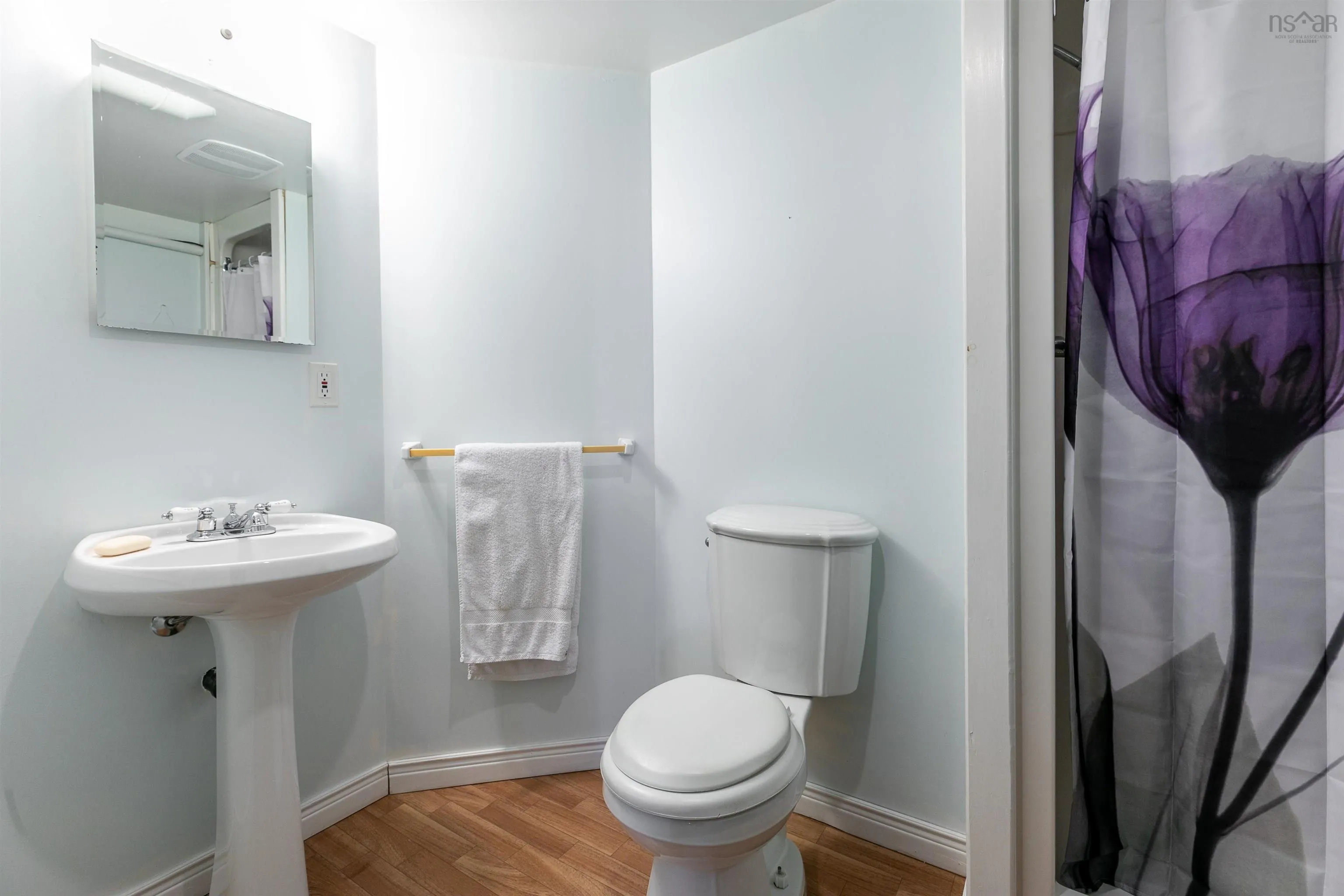45 Southwest Cove Road, Northwest Cove, NS B0J 1T0, 3 Bedrooms Bedrooms, ,4 BathroomsBathrooms,Residential,For Sale,Southwest Cove,202519981