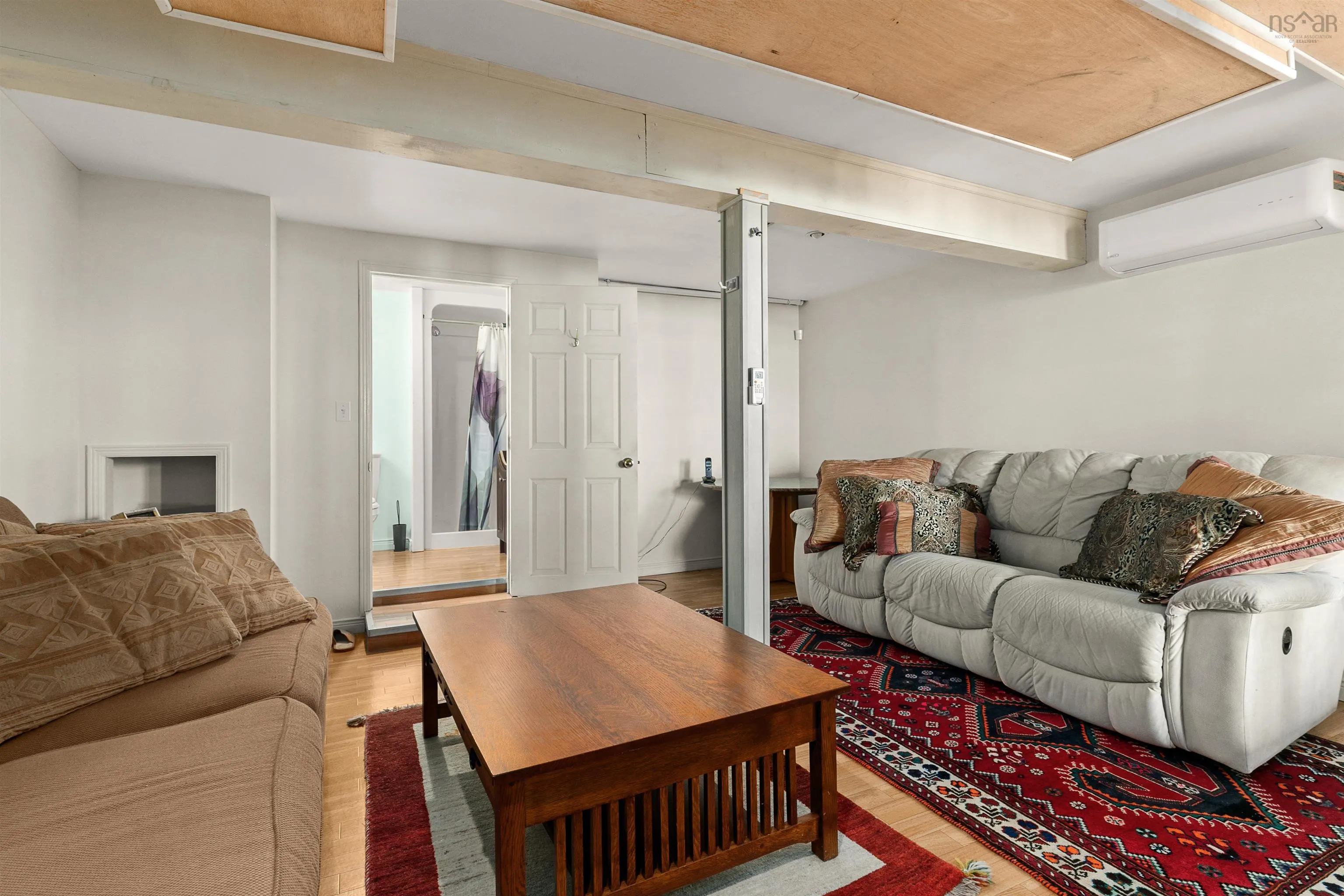 45 Southwest Cove Road, Northwest Cove, NS B0J 1T0, 3 Bedrooms Bedrooms, ,4 BathroomsBathrooms,Residential,For Sale,Southwest Cove,202519981