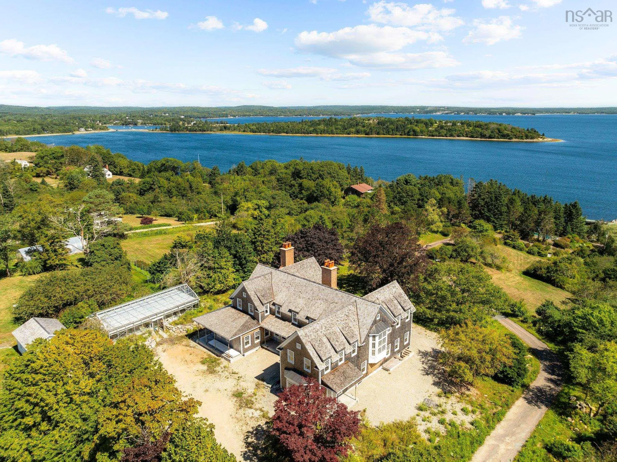 25 Chester Shore Drive, East Chester, NS B0J 1J0, 6 Bedrooms Bedrooms, ,7 BathroomsBathrooms,Residential,For Sale,Chester Shore,202501284