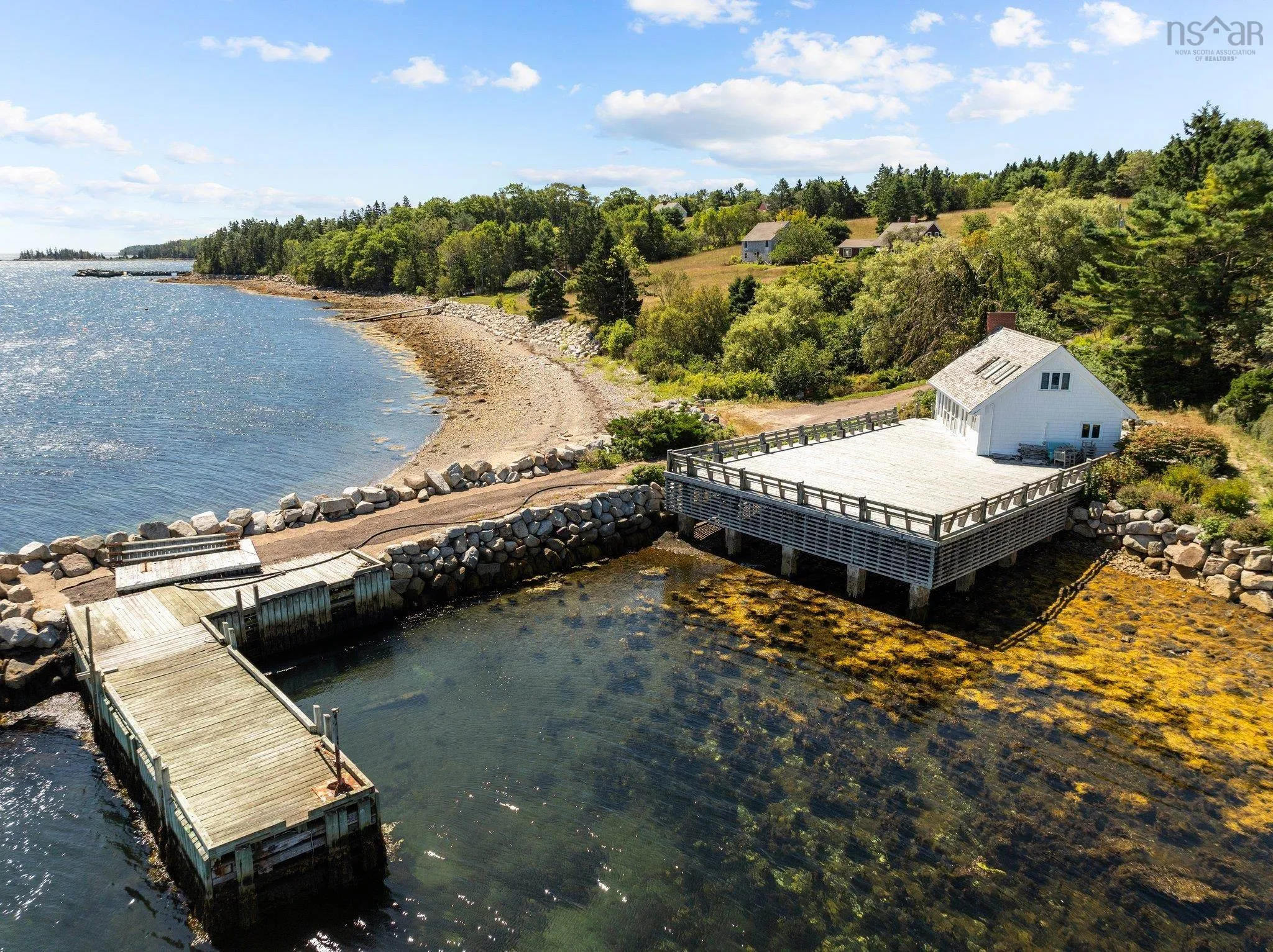 25 Chester Shore Drive, East Chester, NS B0J 1J0, 6 Bedrooms Bedrooms, ,7 BathroomsBathrooms,Residential,For Sale,Chester Shore,202501284