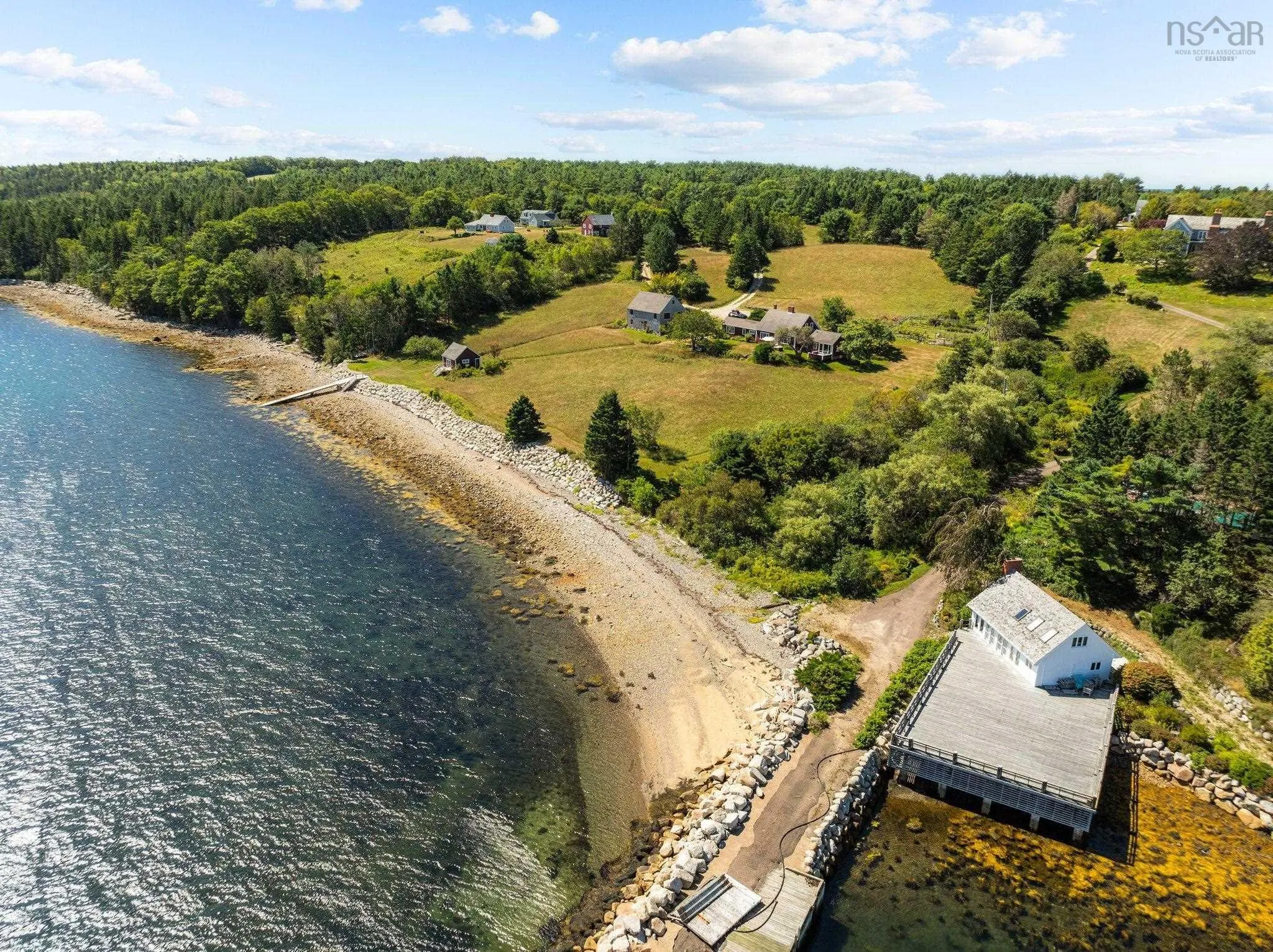 25 Chester Shore Drive, East Chester, NS B0J 1J0, 6 Bedrooms Bedrooms, ,7 BathroomsBathrooms,Residential,For Sale,Chester Shore,202501284