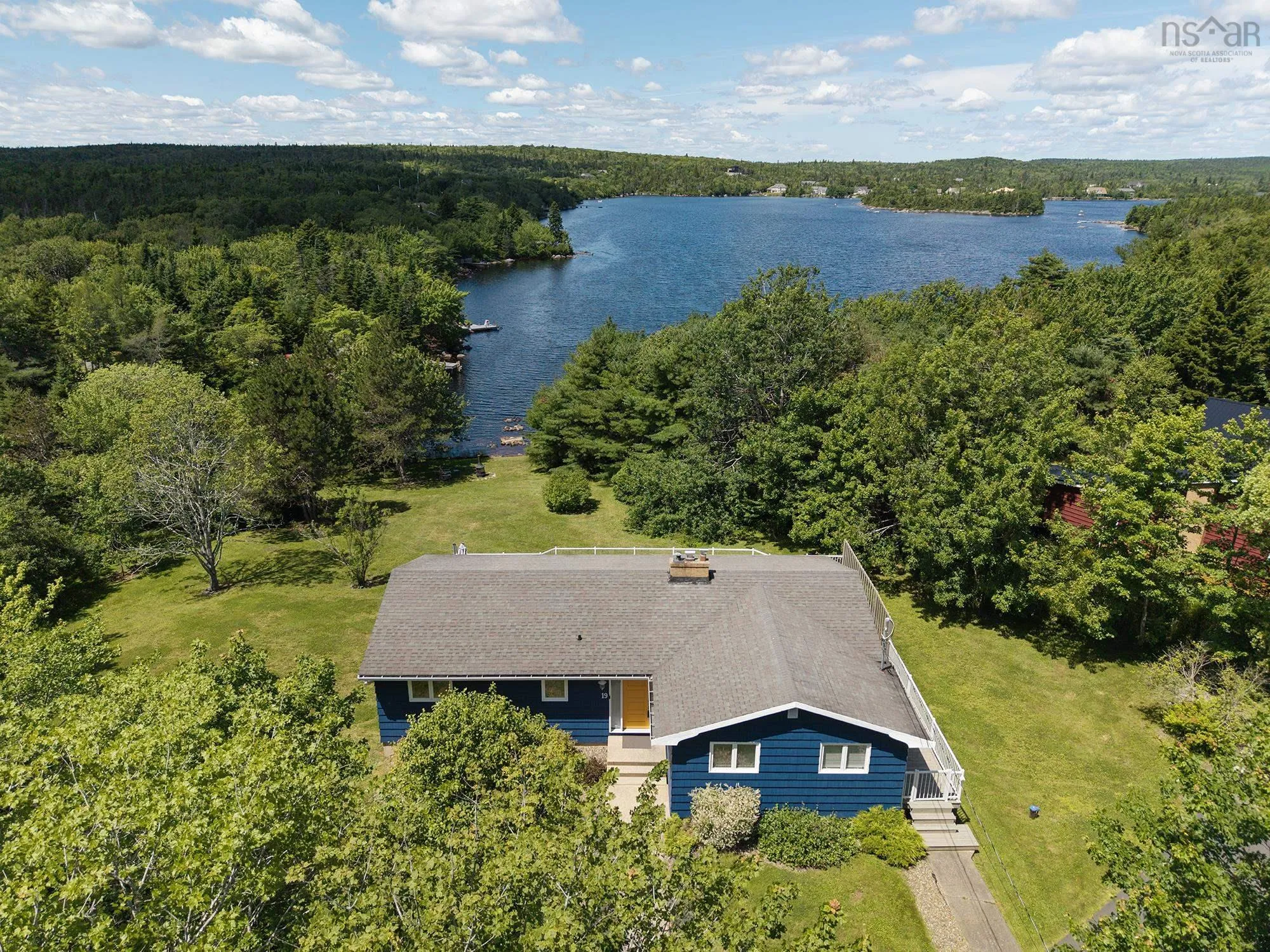 19 Francie Drive, Williamswood, NS B3V 1C1, 3 Bedrooms Bedrooms, ,2 BathroomsBathrooms,Residential,For Sale,Francie,202511457