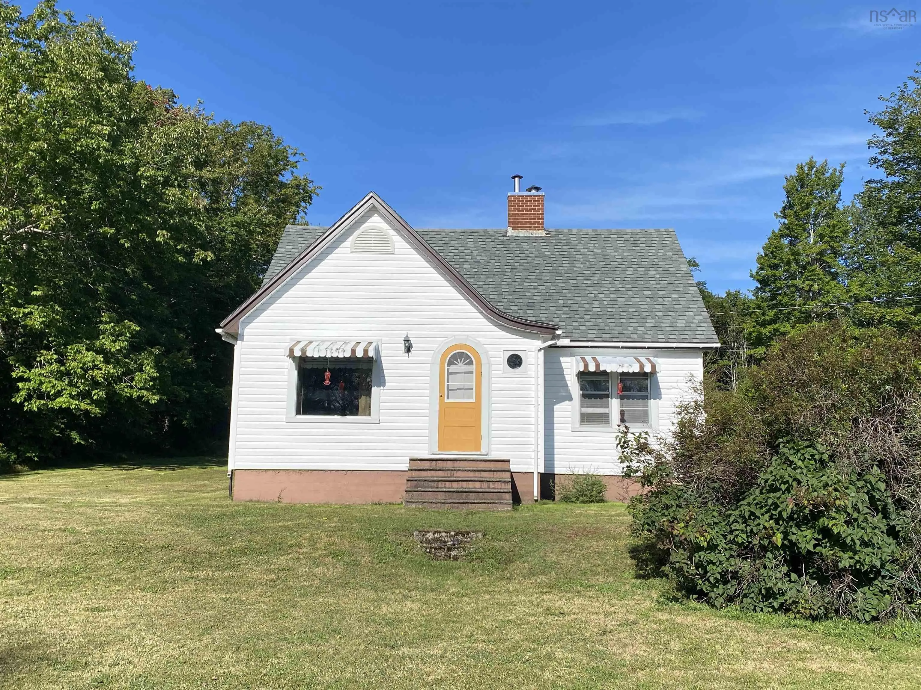 8394 Highway 3, Port Mouton, NS B0T 1T0, 3 Bedrooms Bedrooms, ,1 BathroomBathrooms,Residential,For Sale,Highway 3,202511792