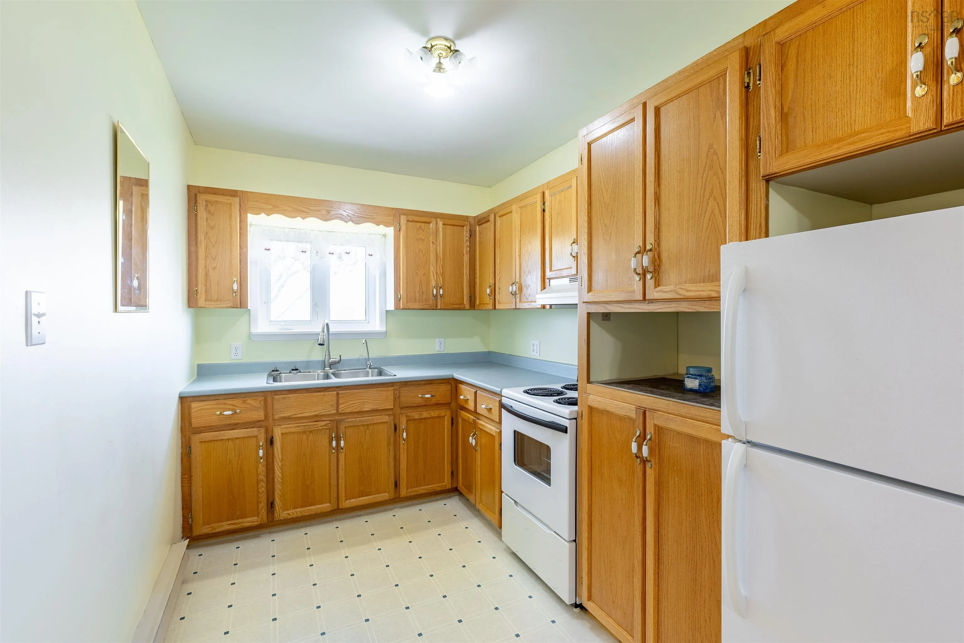 817 Main Shore Road, North Chegoggin Ns B5a 5h2, 4 Bedrooms Bedrooms, ,3 BathroomsBathrooms,Residential,For Sale,Main Shore,202510371